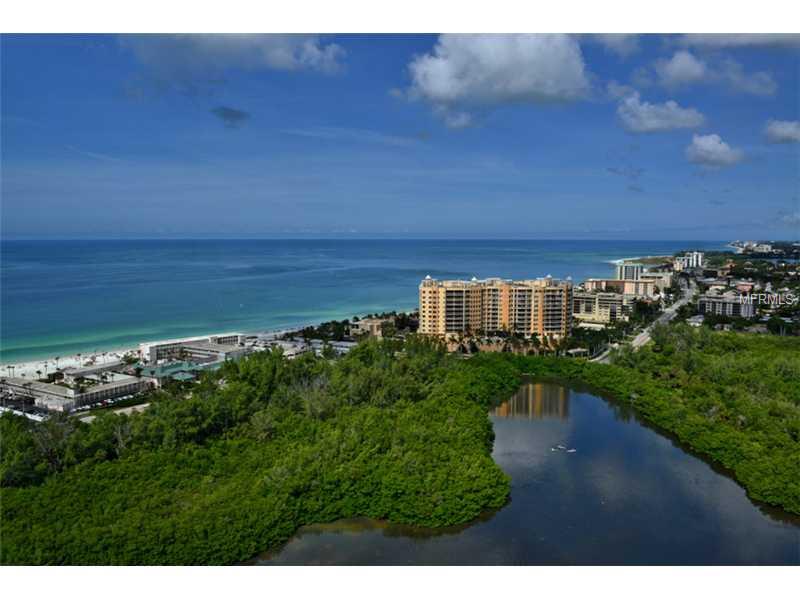 BEACH RESIDENCES - Residential