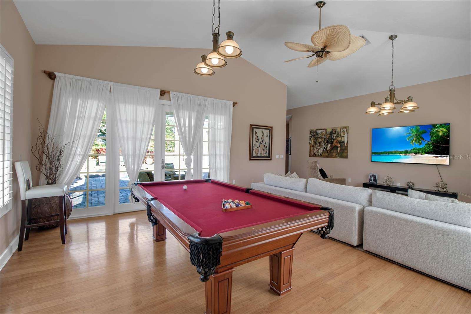 OAKS 2 PH 1 - Residential