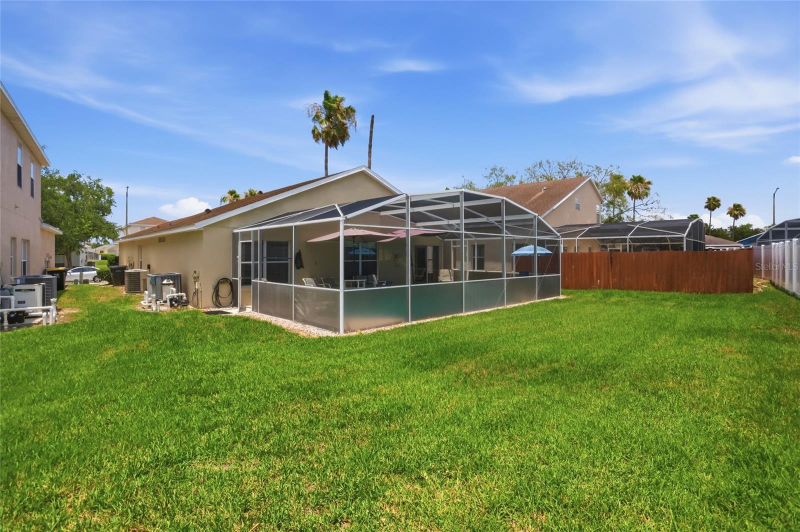 HAMPTON ESTATES - Residential