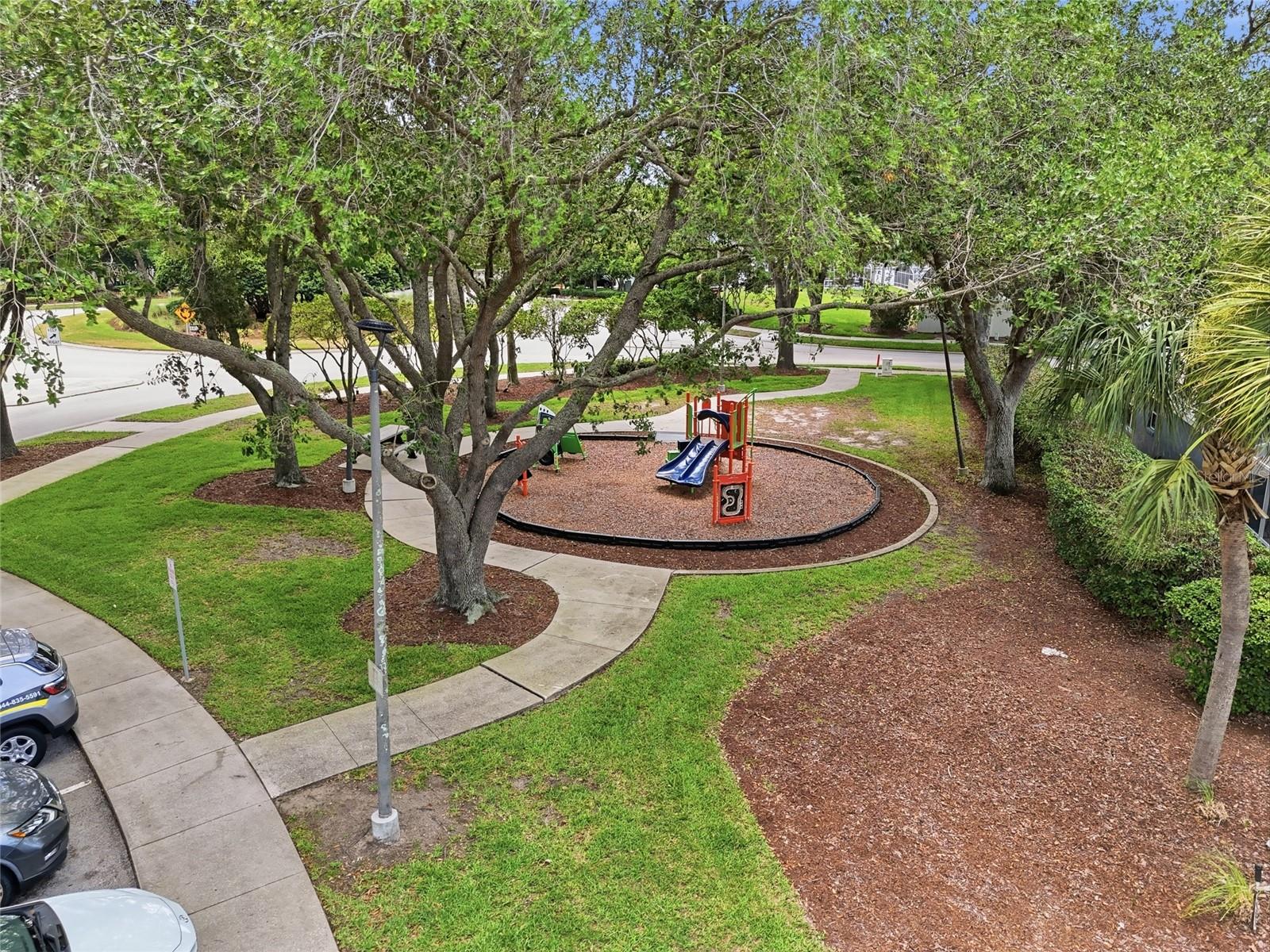 HAMPTON ESTATES - Residential