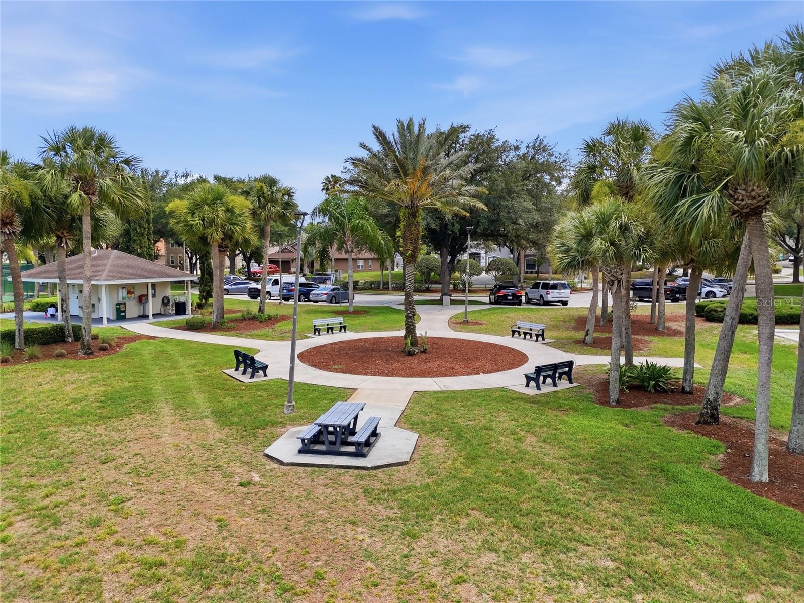 HAMPTON ESTATES - Residential