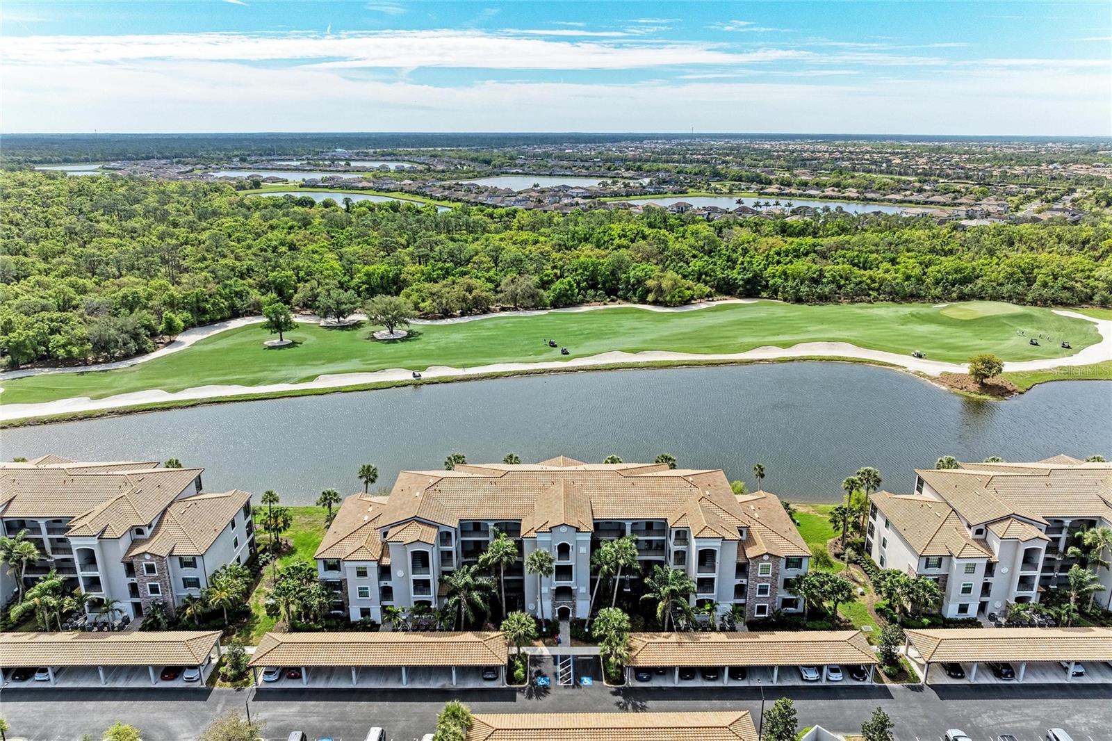 LAKEWOOD NATIONAL - Residential