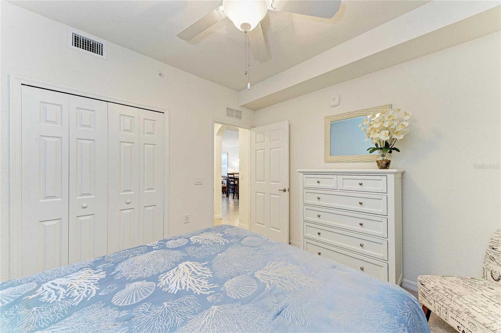 LAKEWOOD NATIONAL - Residential