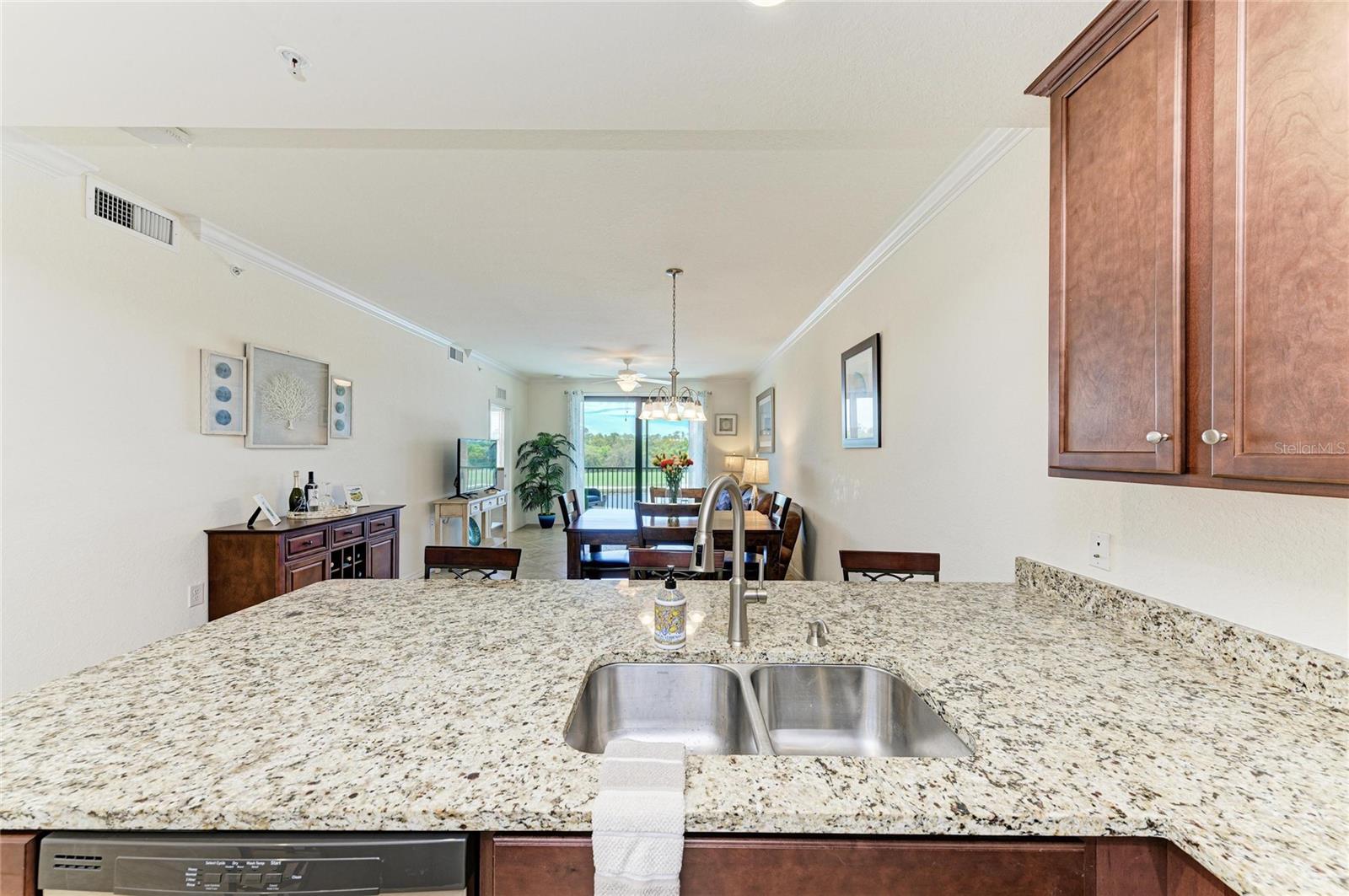 LAKEWOOD NATIONAL - Residential