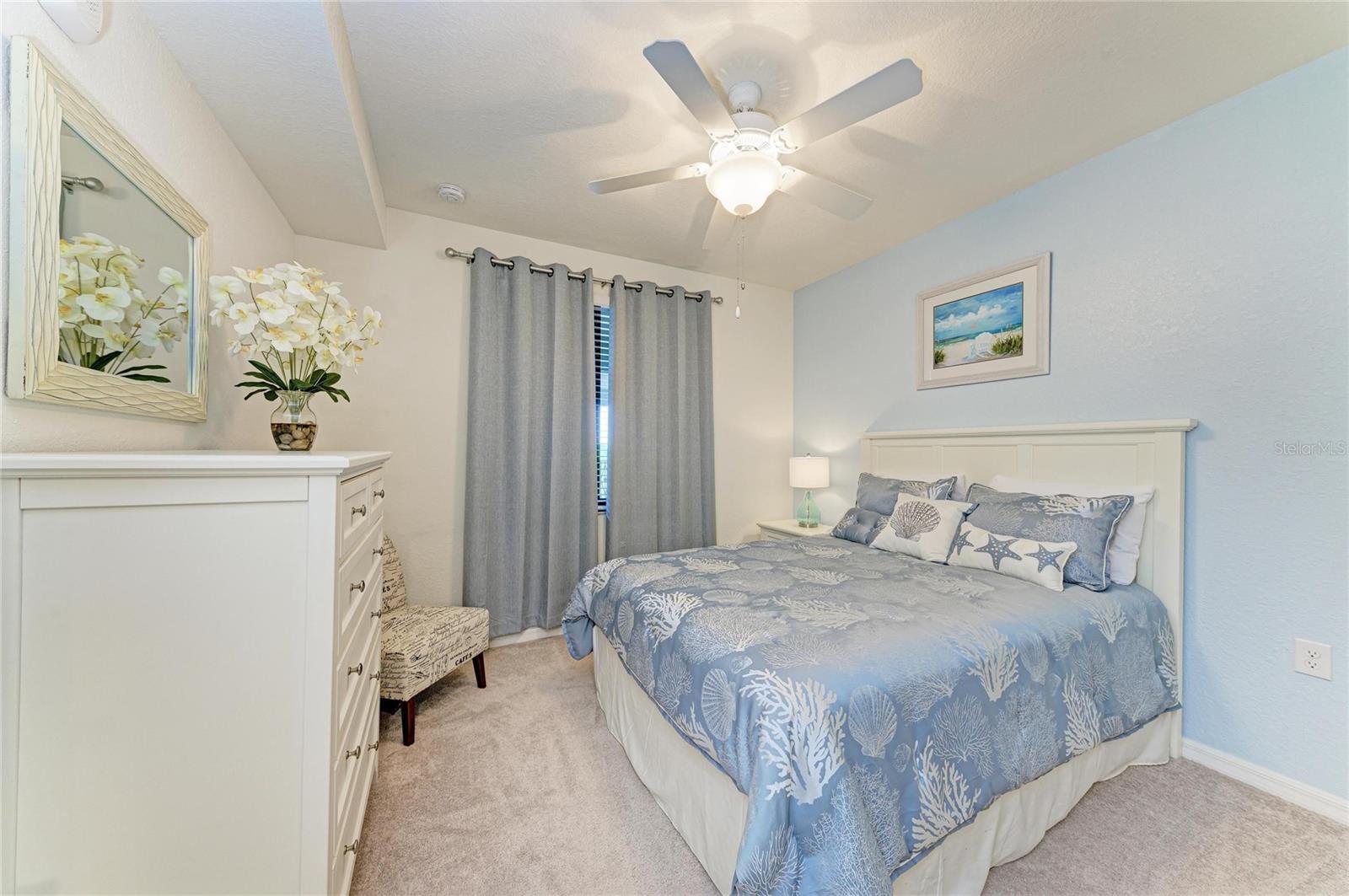 LAKEWOOD NATIONAL - Residential