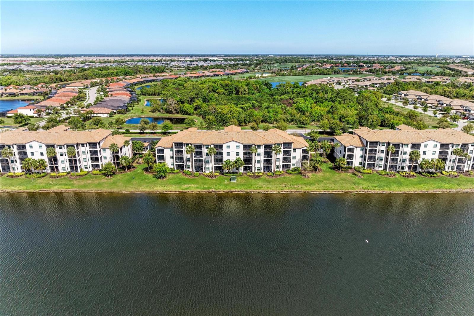 LAKEWOOD NATIONAL - Residential