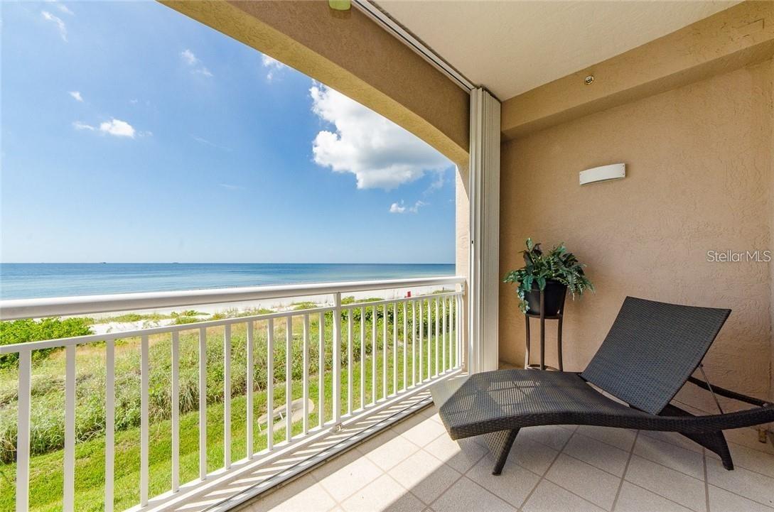 BELLA PLAYA TWNHMS - Residential