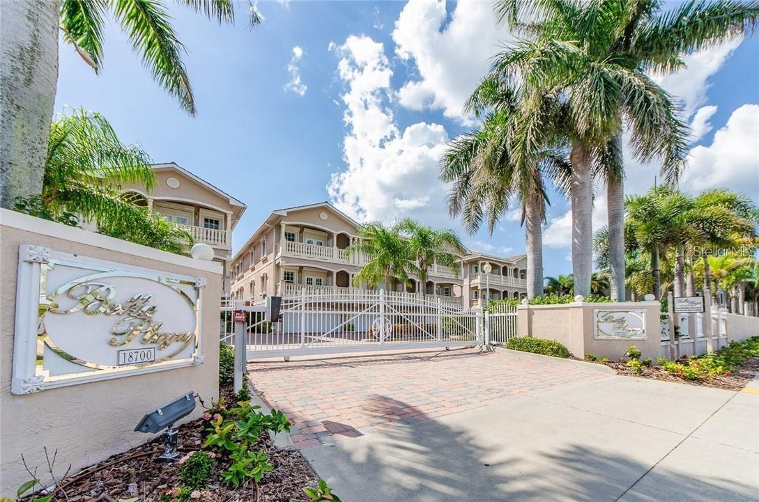 BELLA PLAYA TWNHMS - Residential