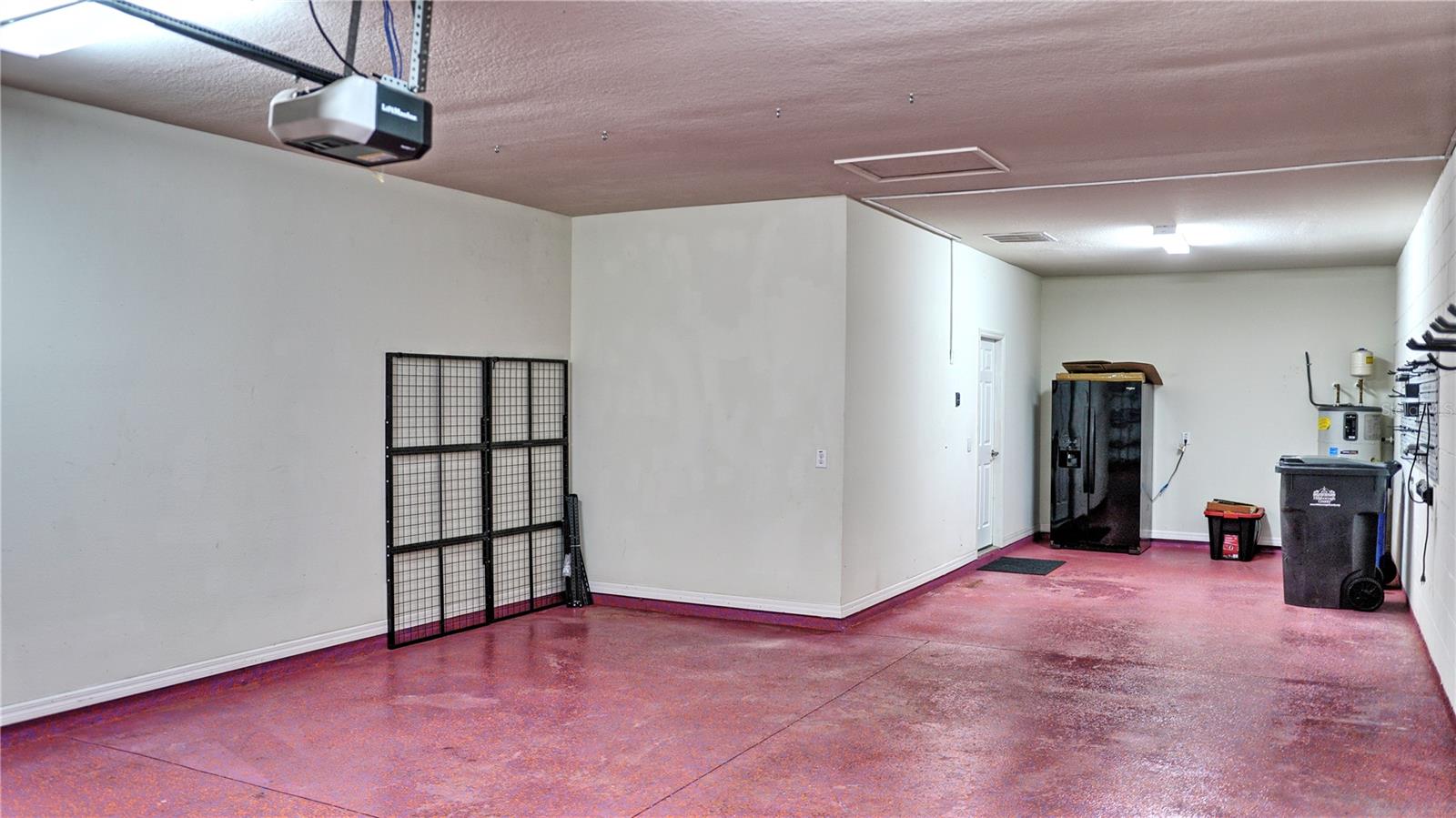 SOUTH FORK TR O PH 2 - Residential