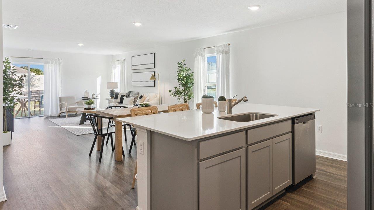 LEOMAS LANDING - PHASE 2 - Residential