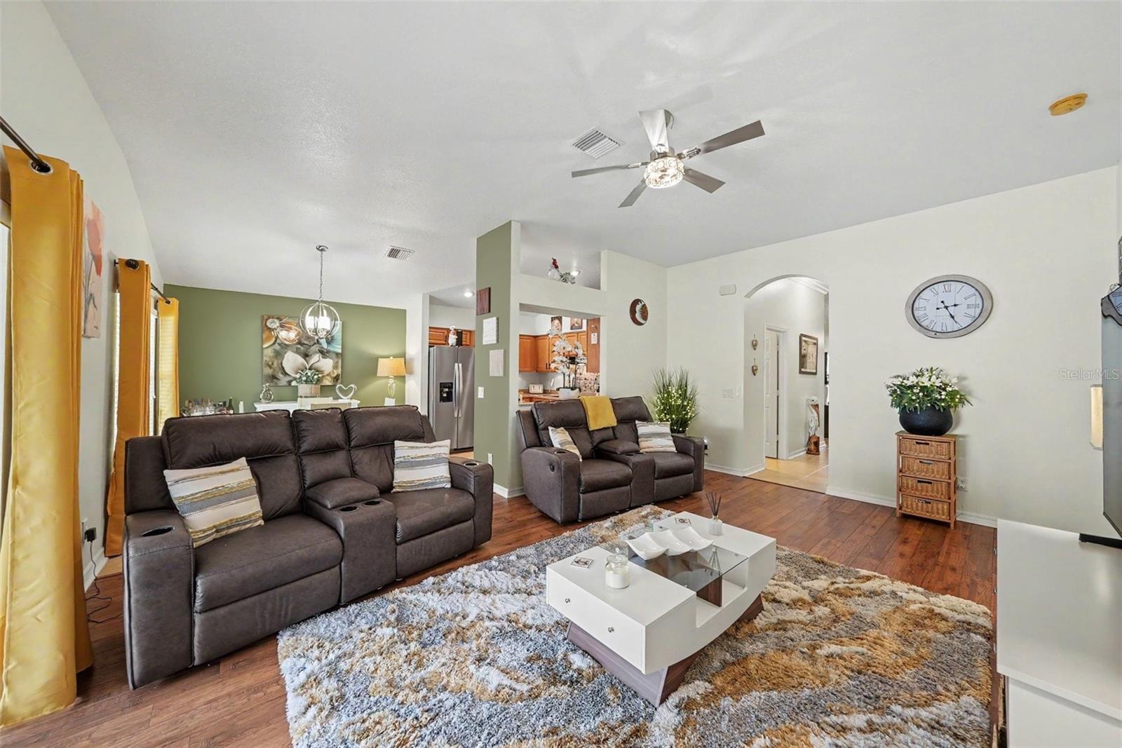 ROSE HAVEN PH 01 - Residential