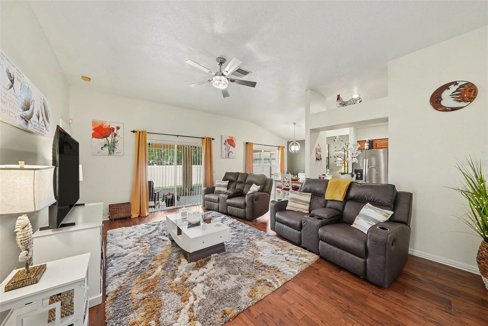 ROSE HAVEN PH 01 - Residential