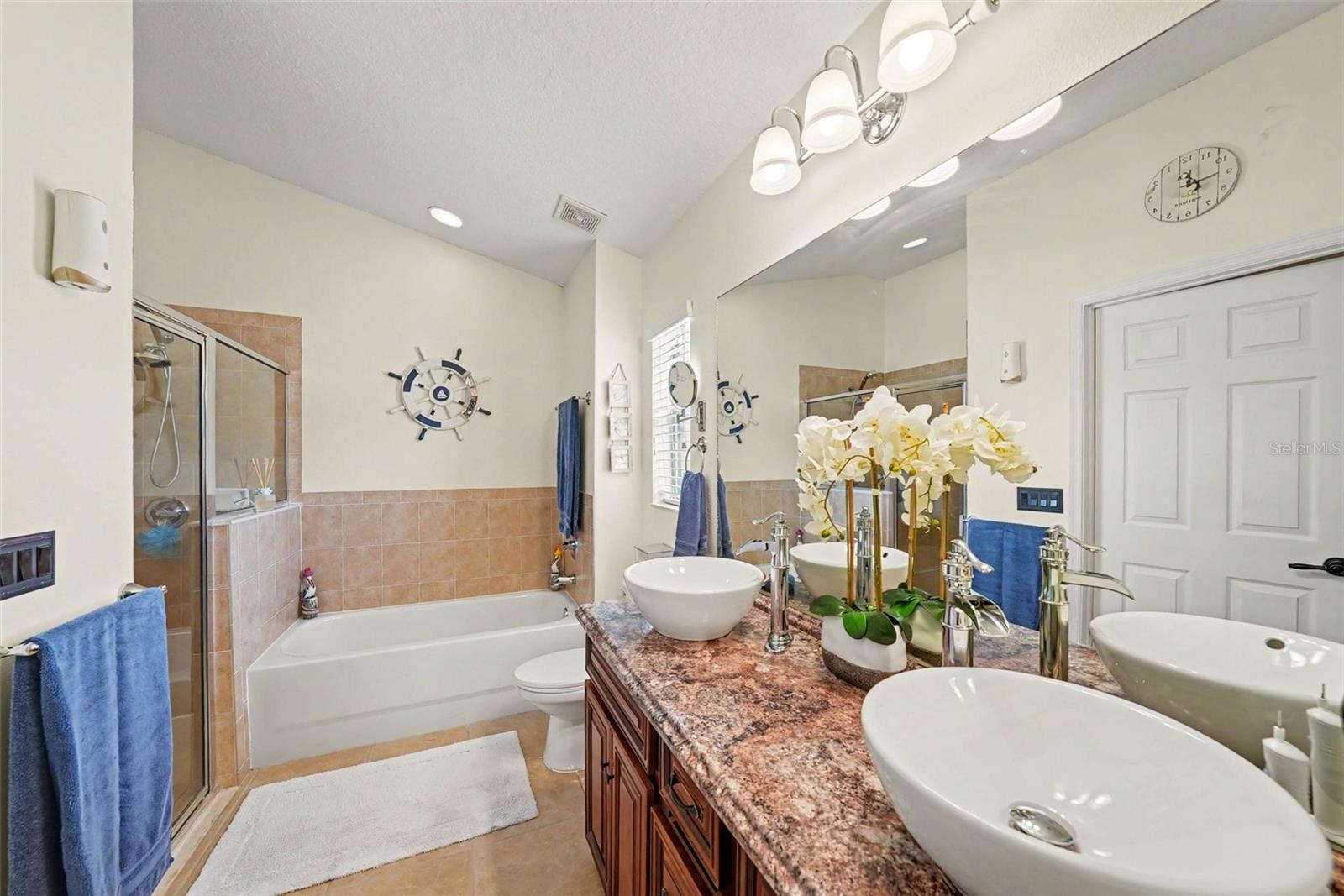 ROSE HAVEN PH 01 - Residential
