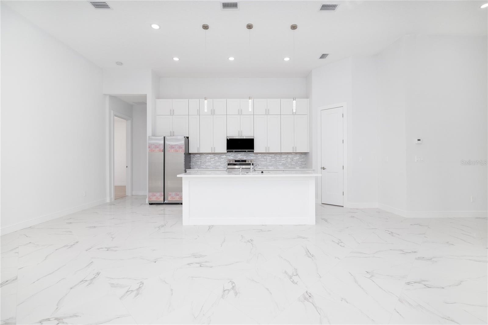 PALM COAST SEC 19 - Residential Lease