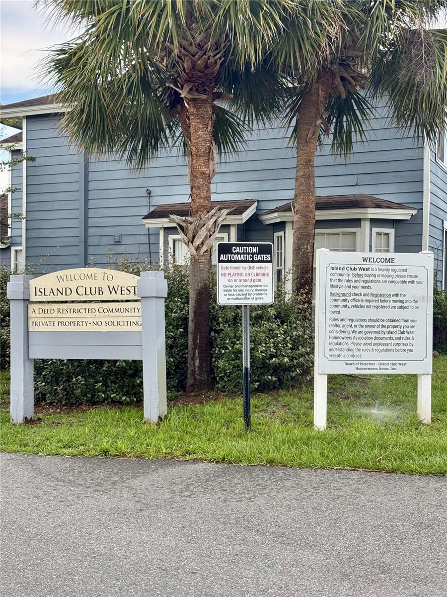 ISLAND CLUB WEST PH 02 - Residential Lease