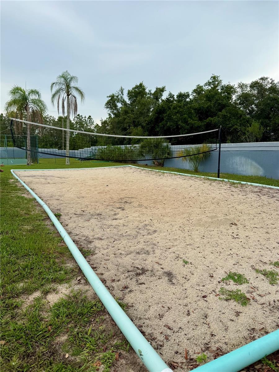 ISLAND CLUB WEST PH 02 - Residential Lease