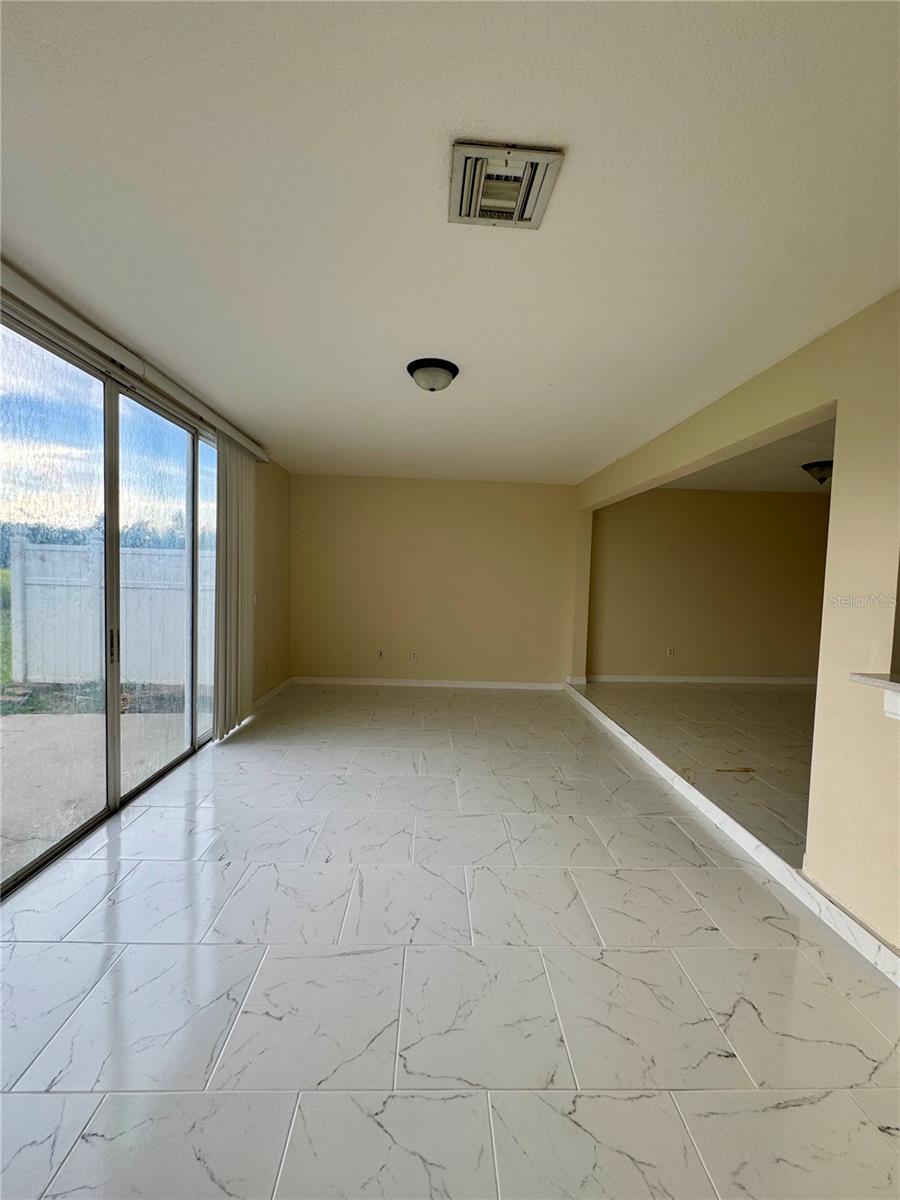 ISLAND CLUB WEST PH 02 - Residential Lease