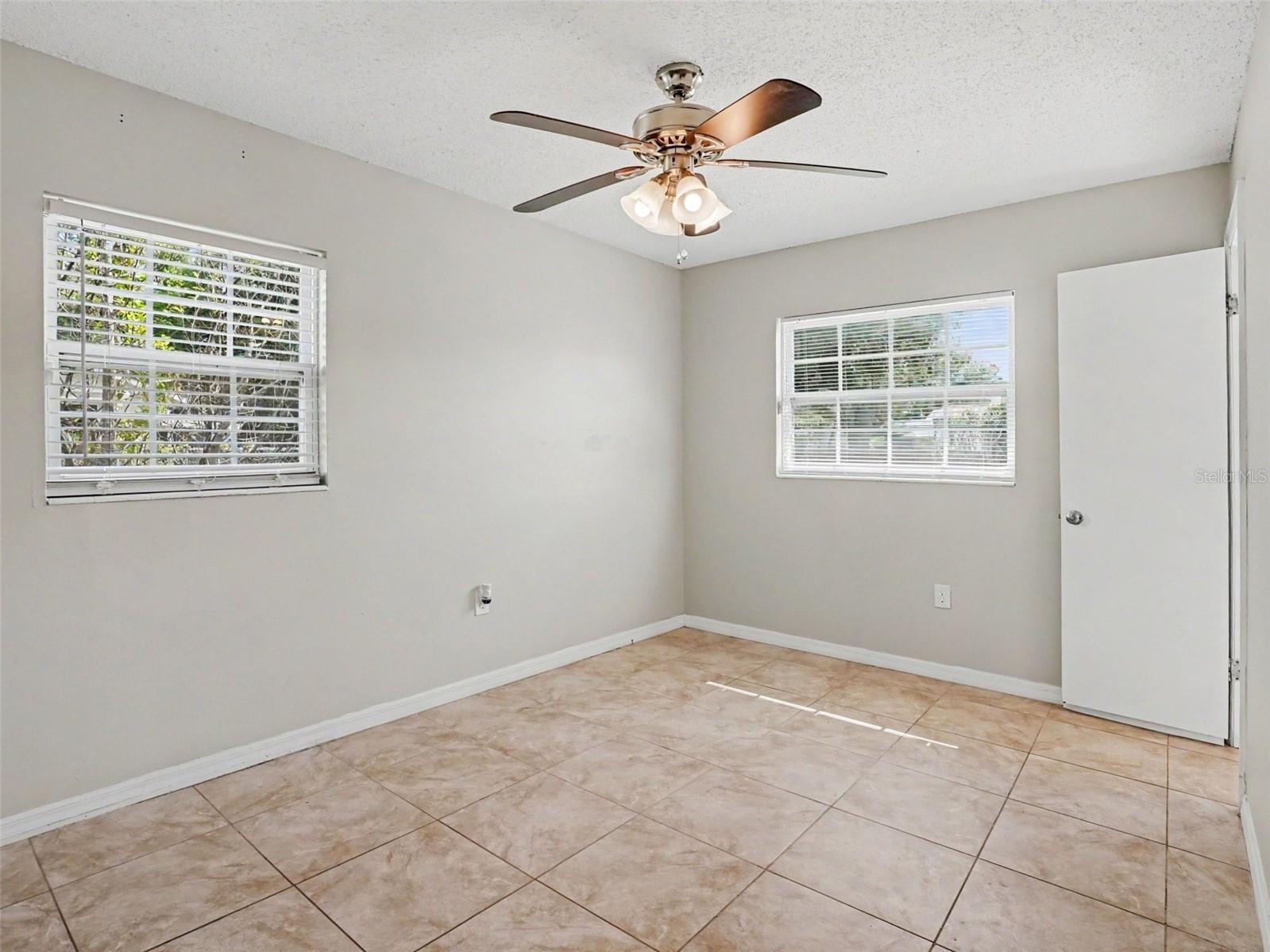 WALLINGTON HEIGHTS - Residential