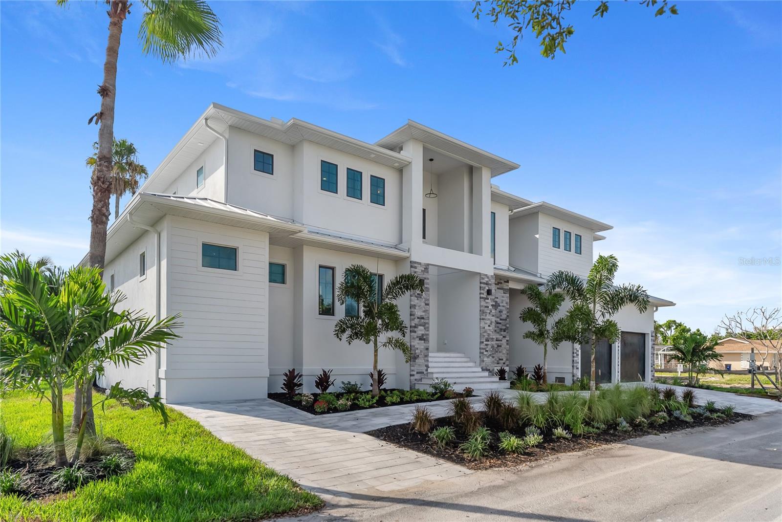SLEEPY LAGOON PARK - Residential