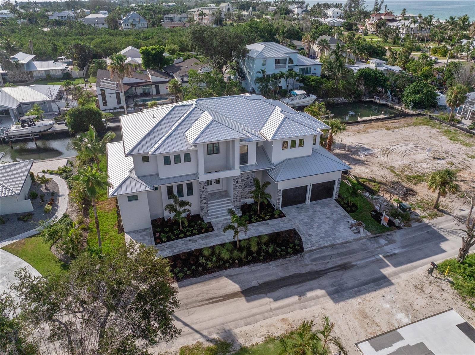 SLEEPY LAGOON PARK - Residential