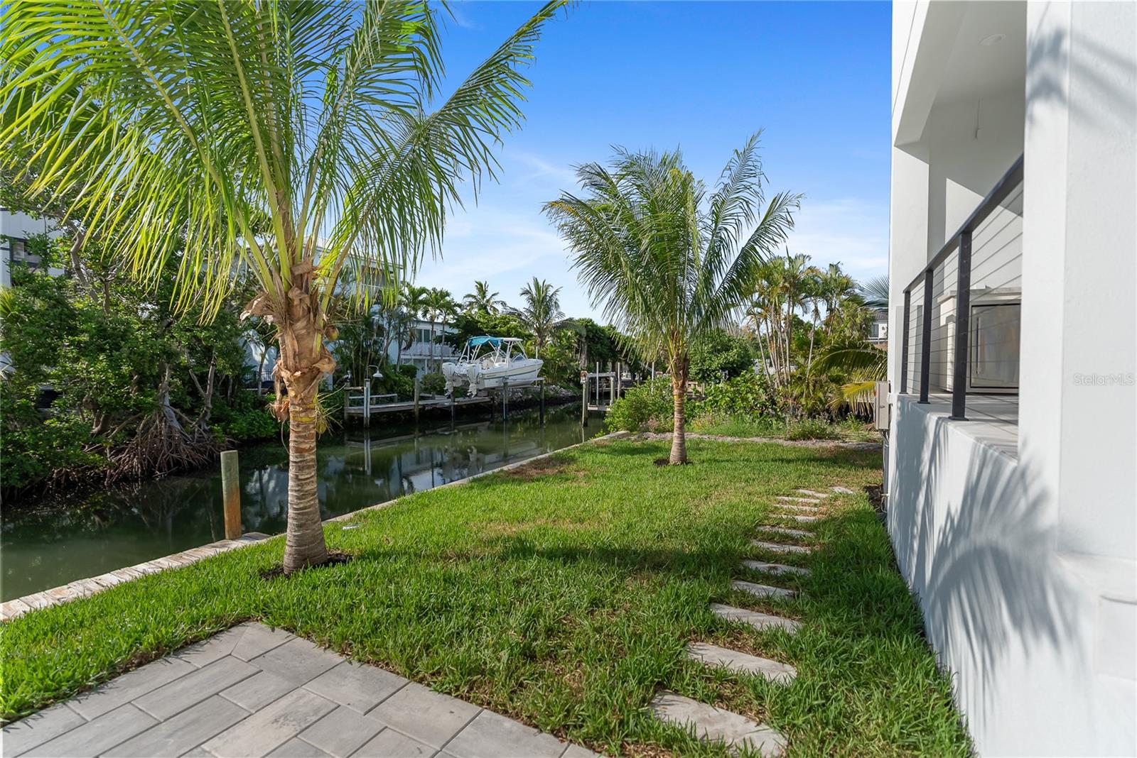 SLEEPY LAGOON PARK - Residential