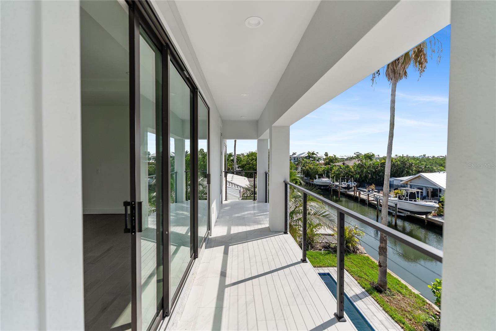 SLEEPY LAGOON PARK - Residential