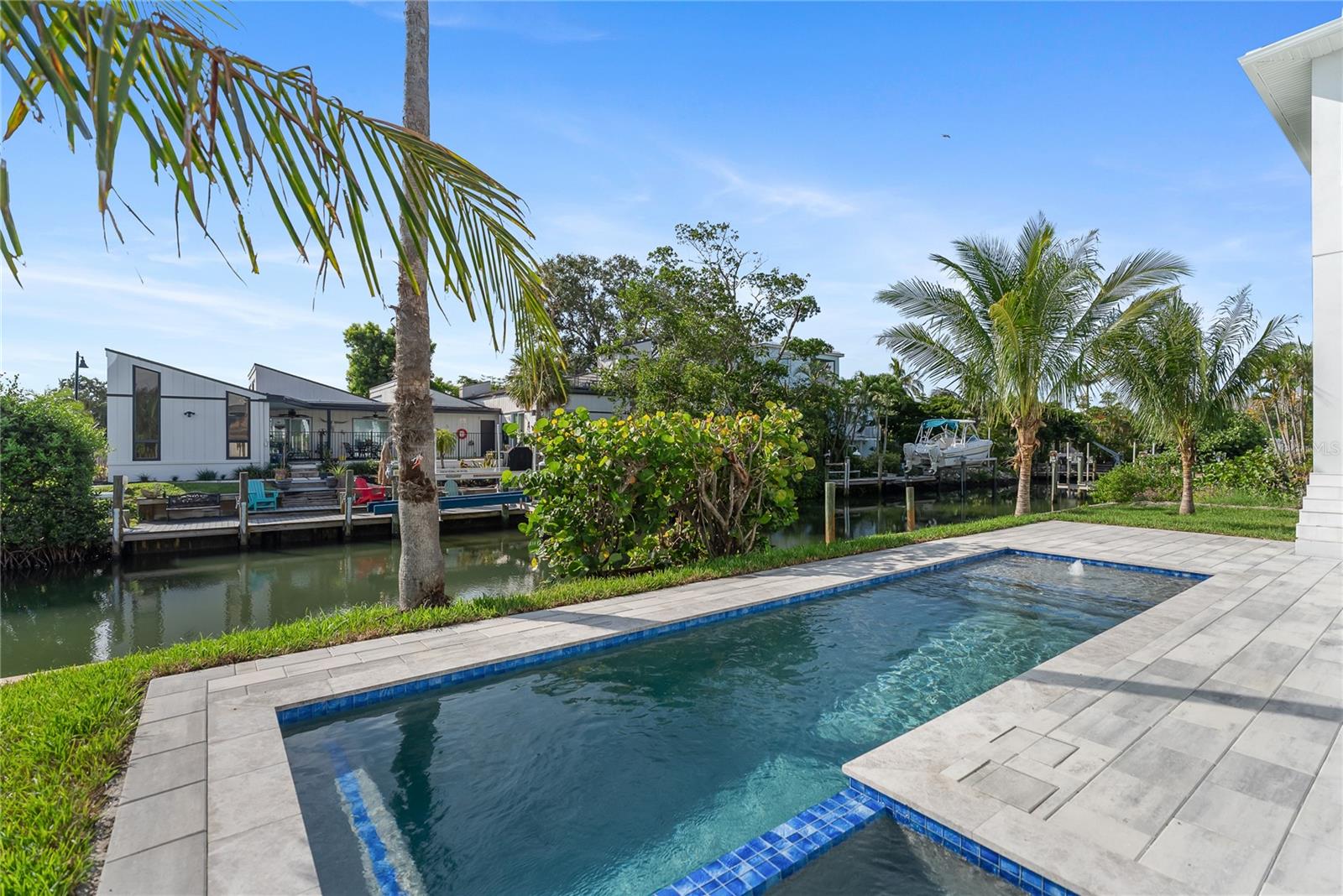 SLEEPY LAGOON PARK - Residential