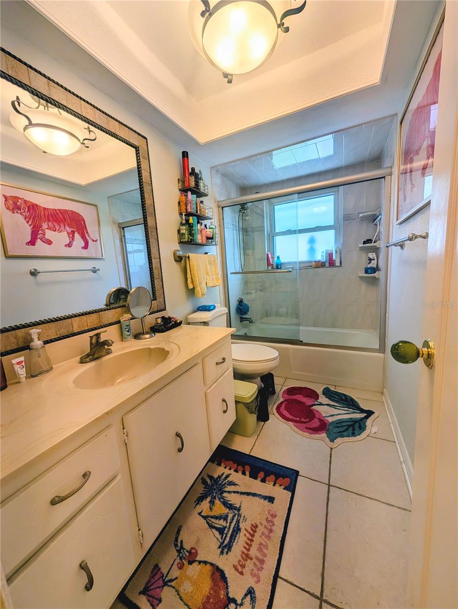 ROTONDA WEST OAKLAND HILLS - Residential