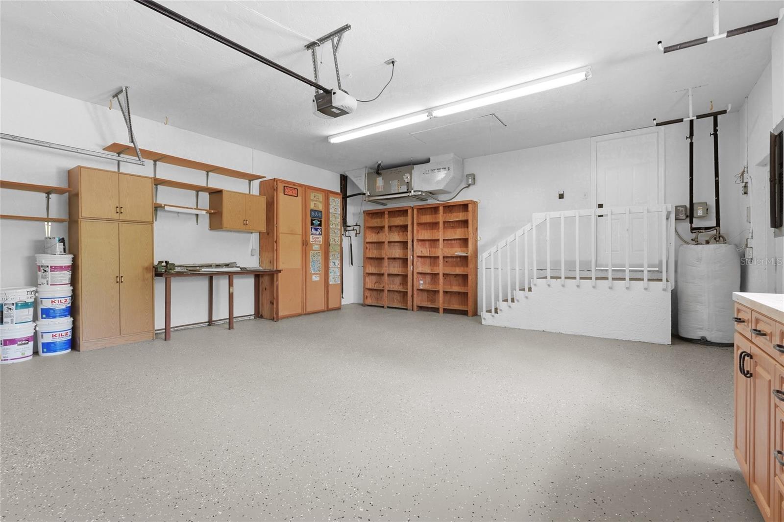 PHILLIPPI HI - Residential