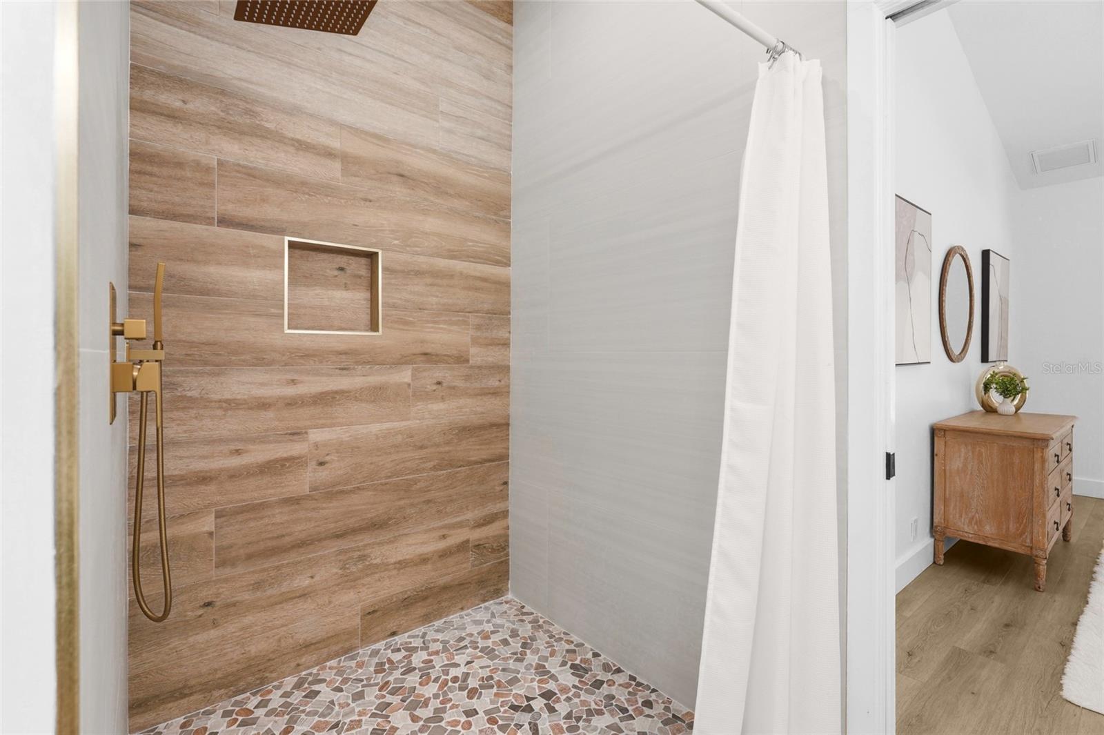 PHILLIPPI HI - Residential