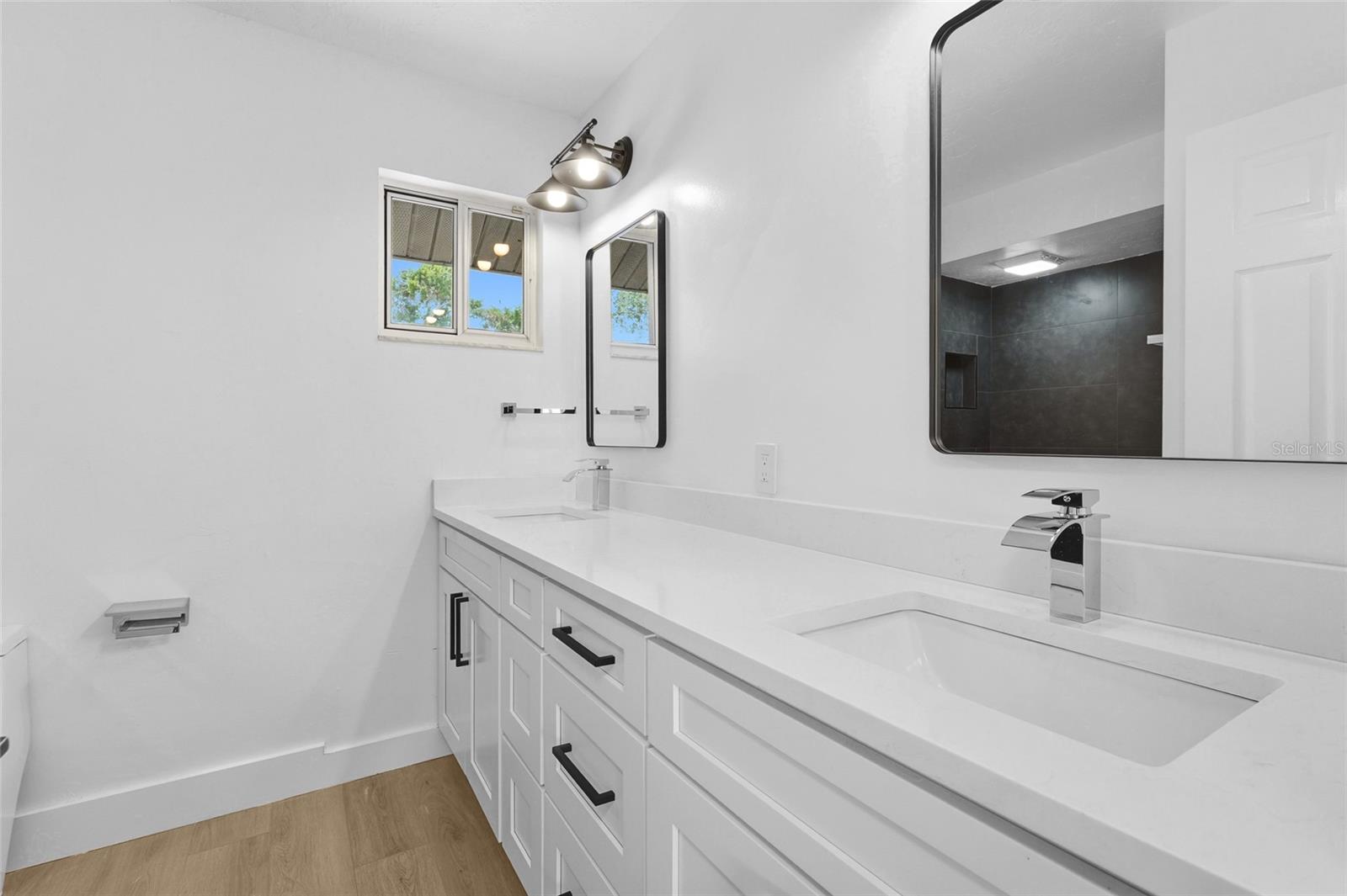 PHILLIPPI HI - Residential