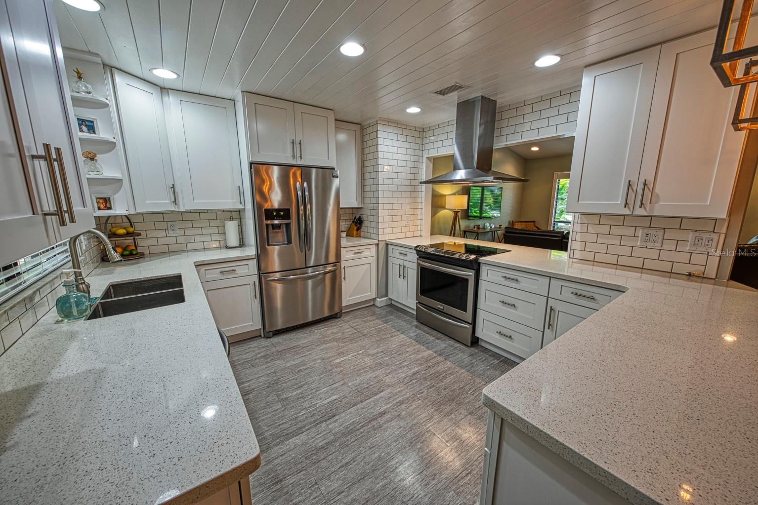 Lighthouse Shores - Residential