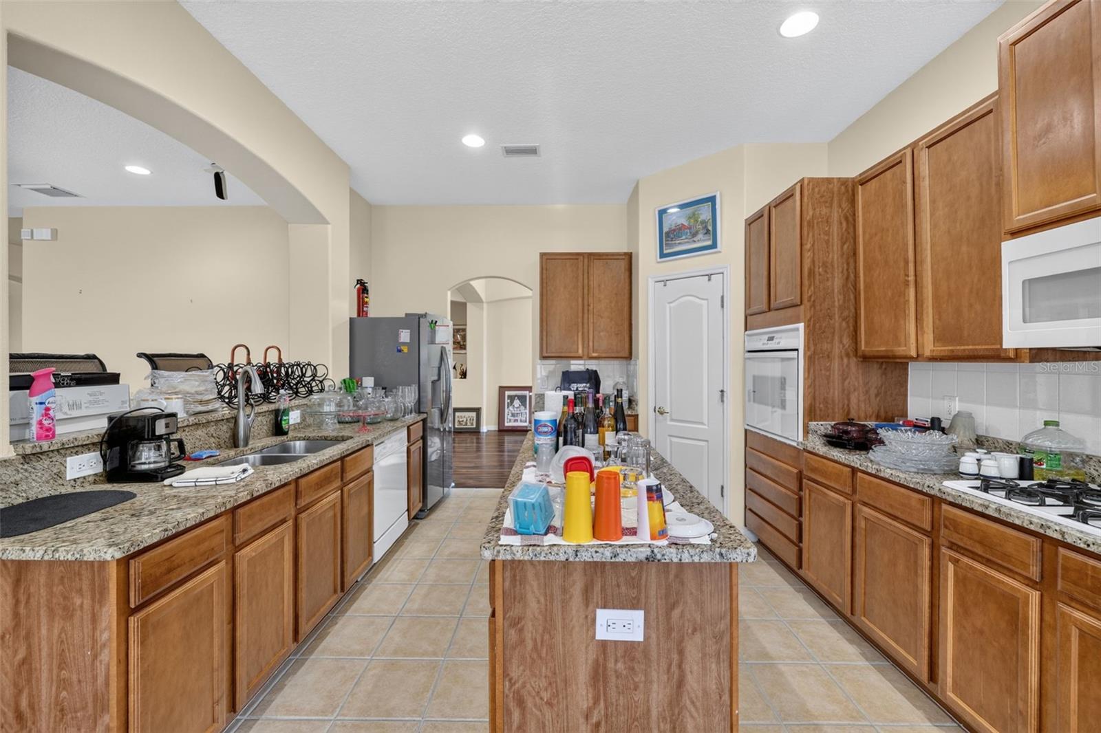 LAKE WEEKS PH 2 AND 3 - Residential