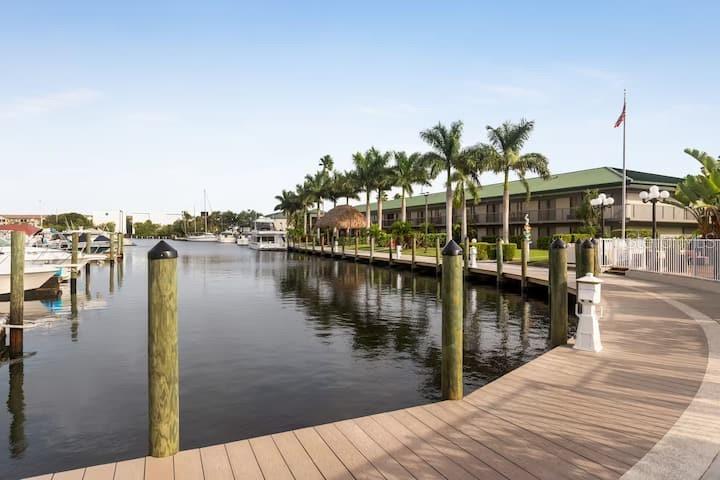 SARASOTA CAY CLUB CONDO - Residential