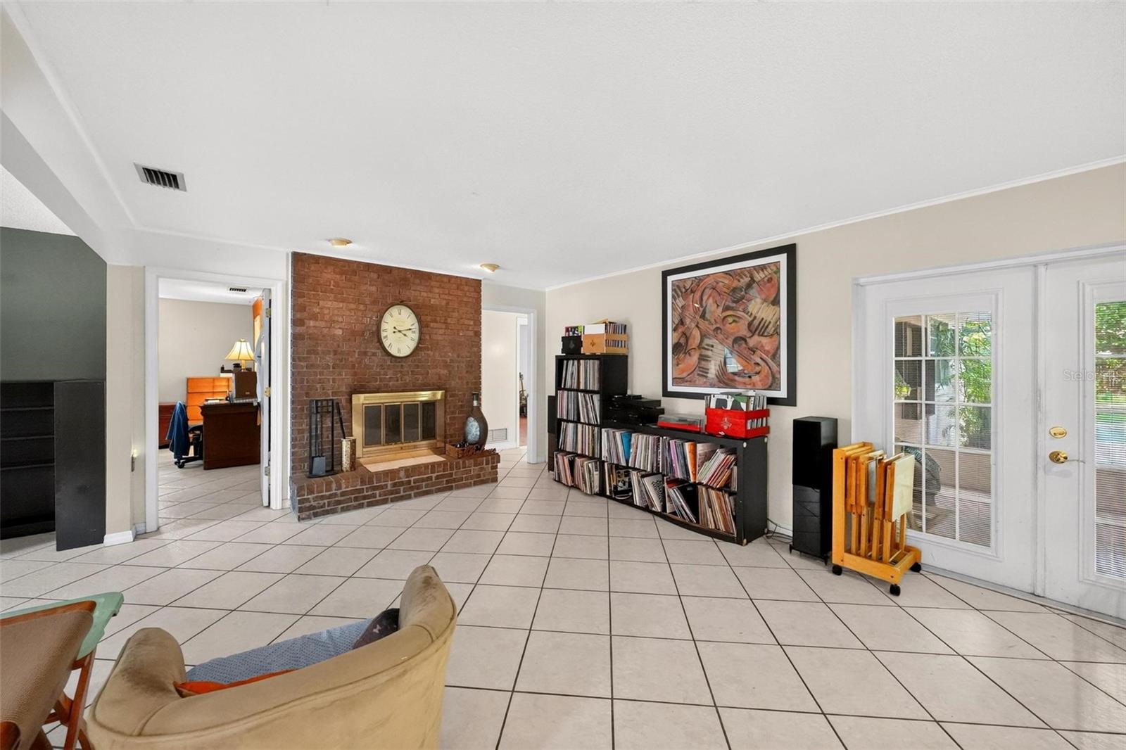 SWEETWATER OAKS SEC 04 - Residential