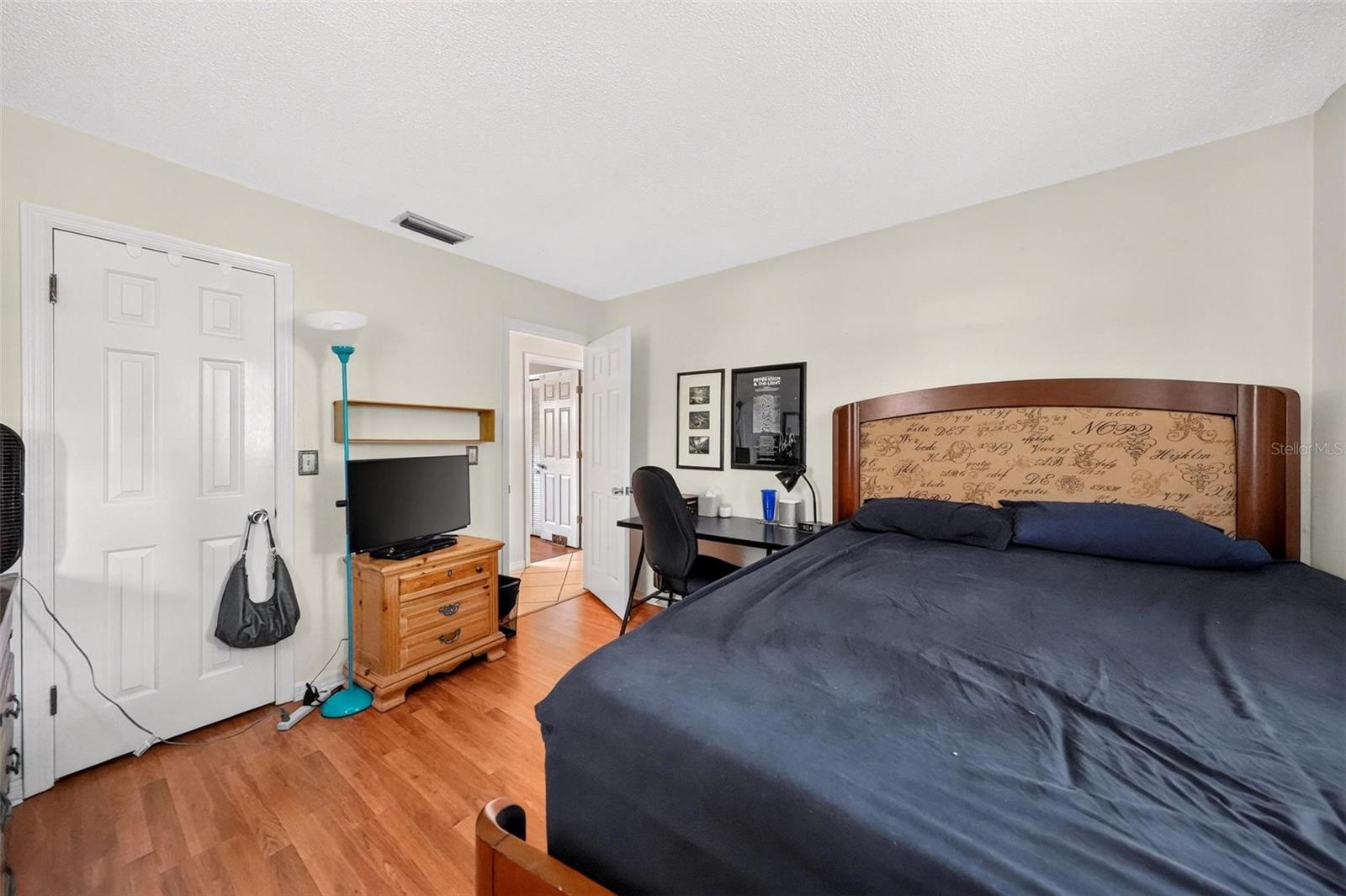 SWEETWATER OAKS SEC 04 - Residential