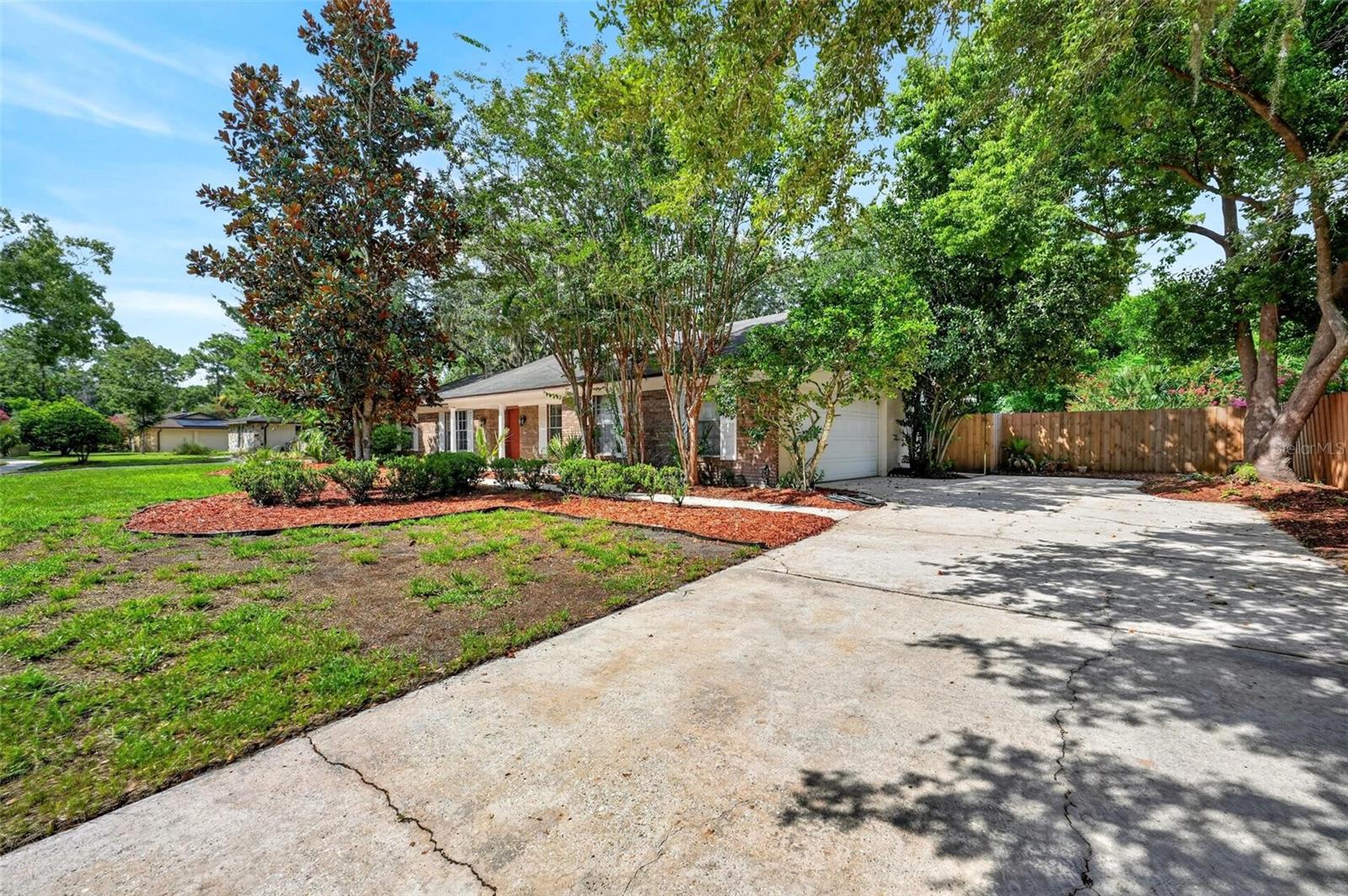 SWEETWATER OAKS SEC 04 - Residential