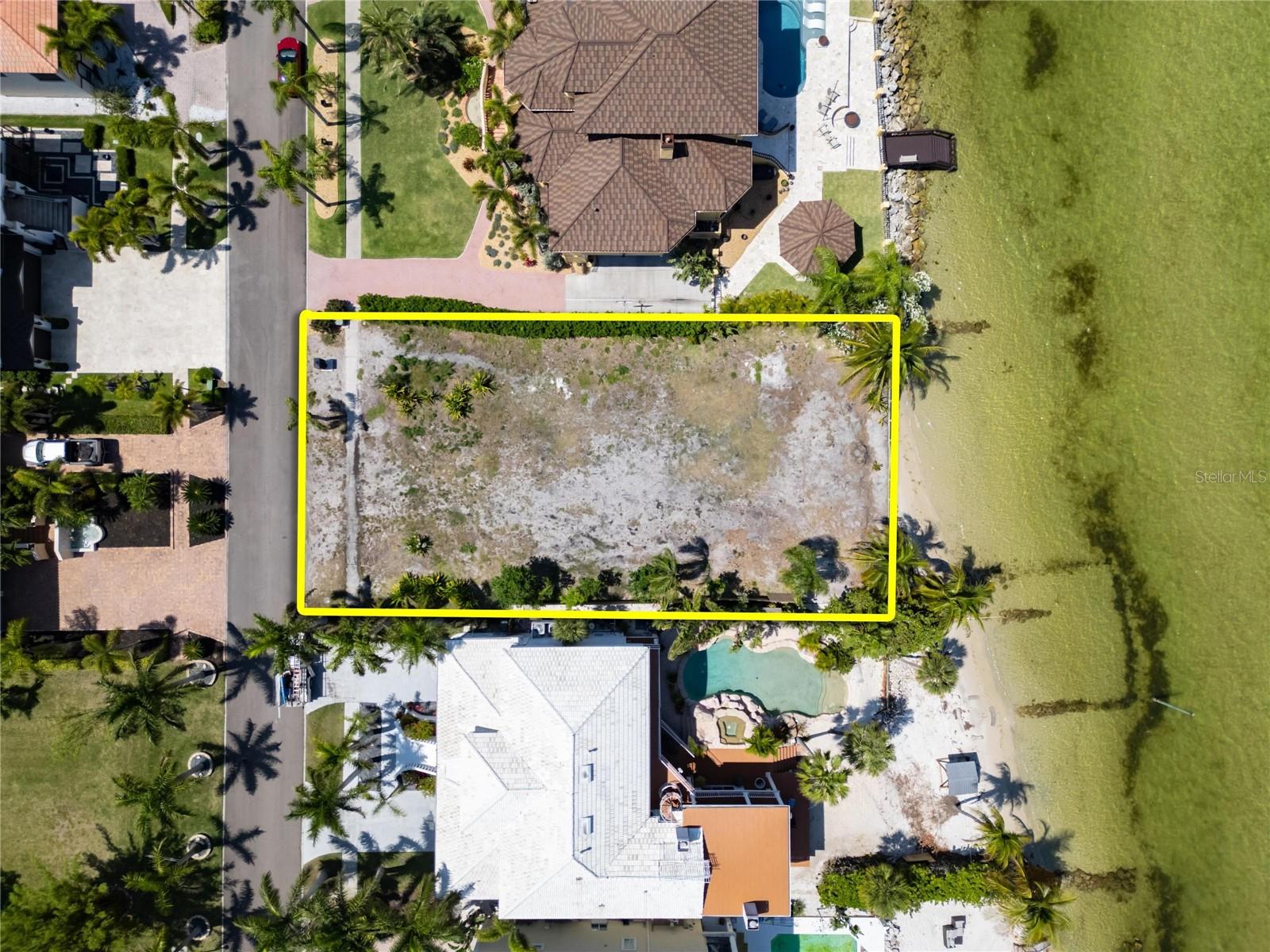 SYMPHONY ISLES UNIT FIVE - Residential