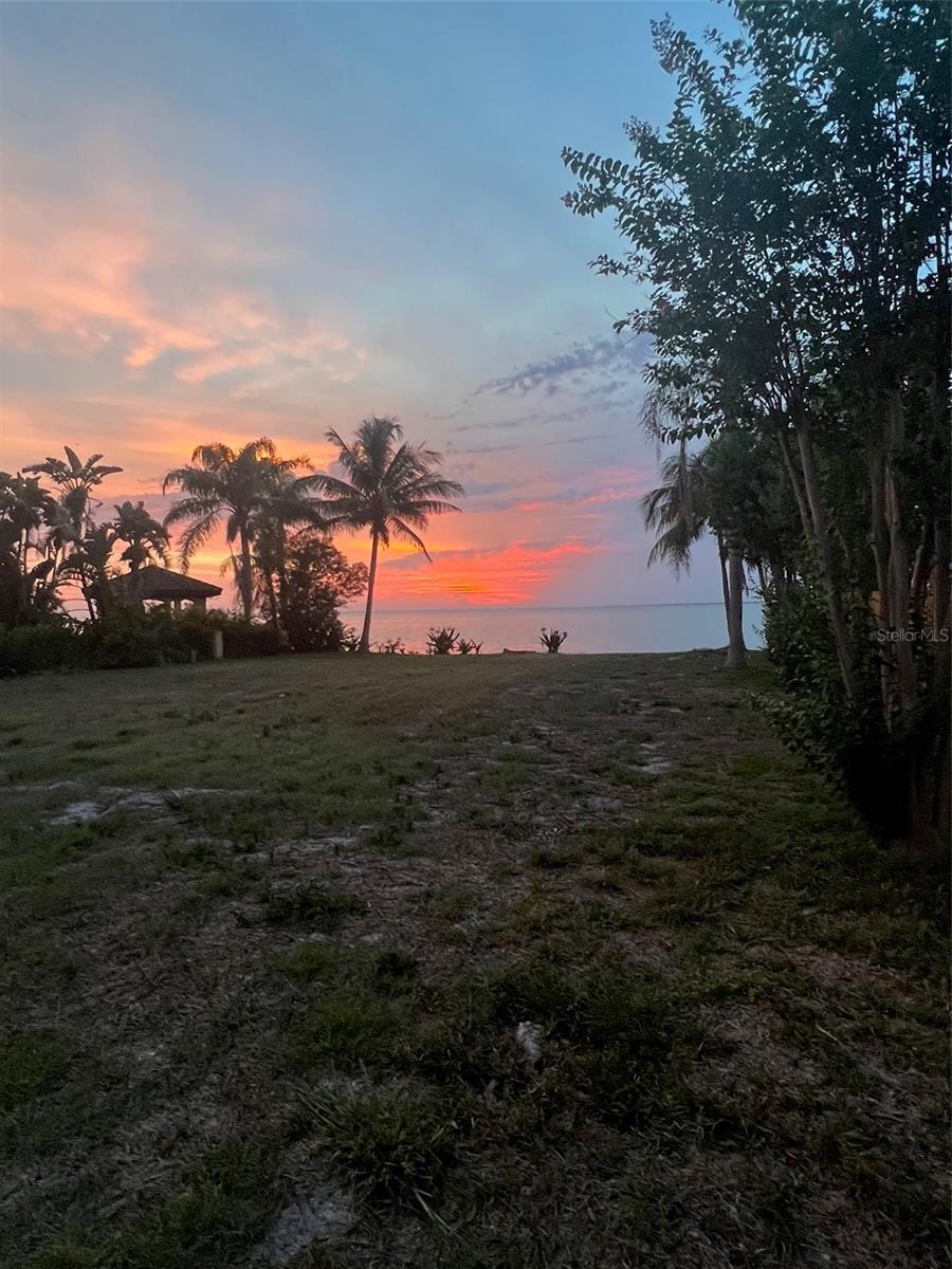 SYMPHONY ISLES UNIT FIVE - Residential