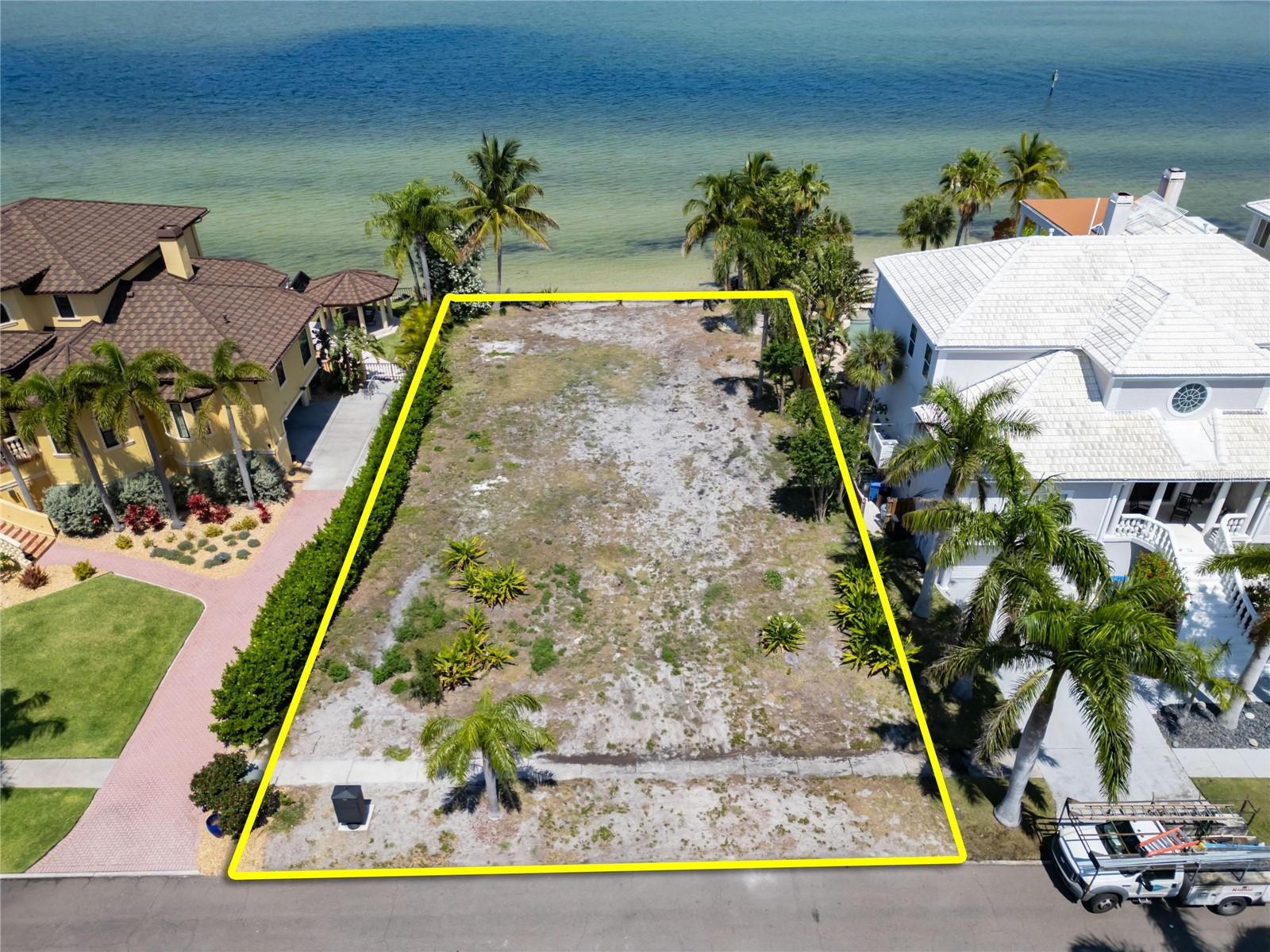 SYMPHONY ISLES UNIT FIVE - Residential