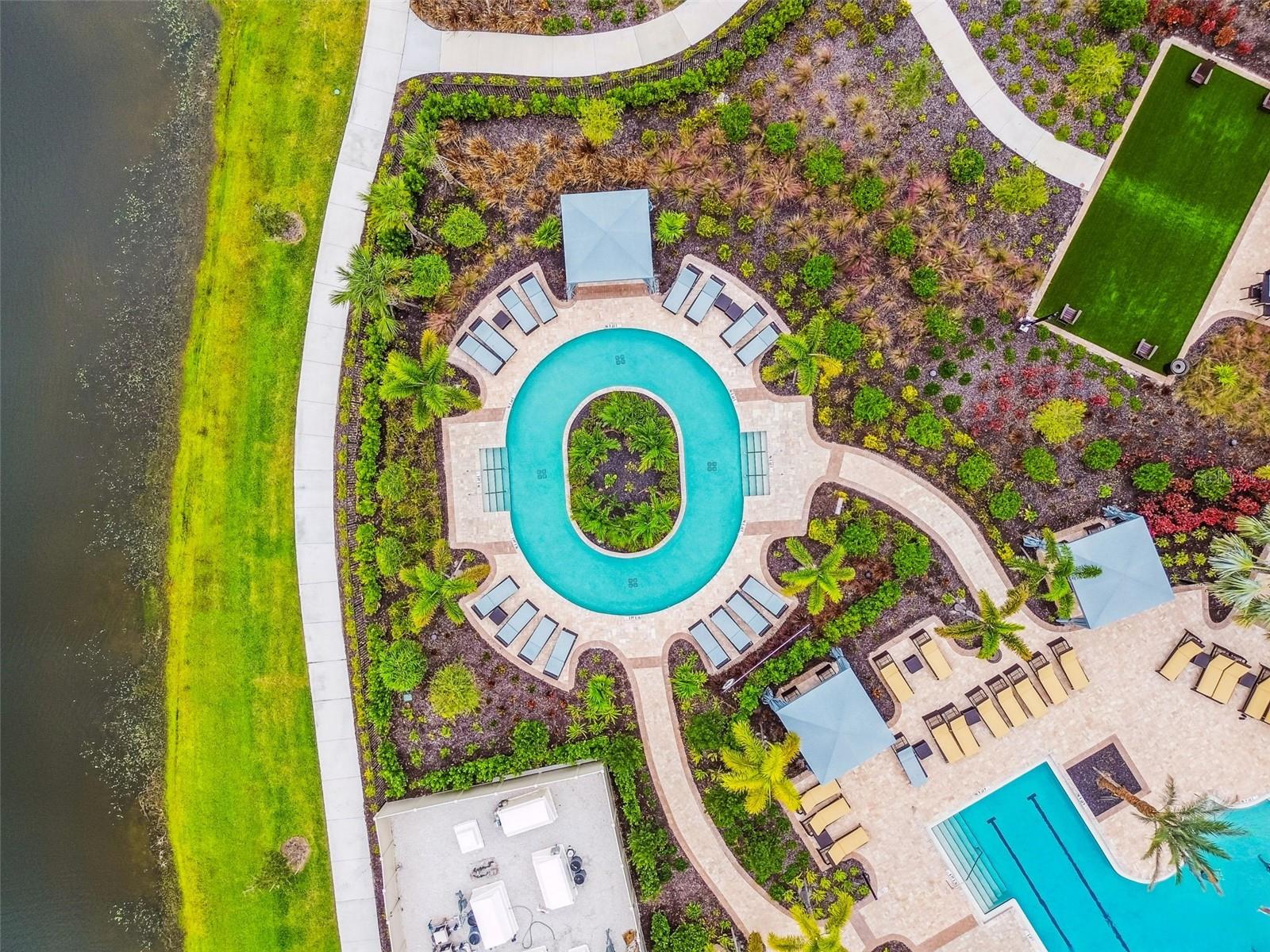 STAR FARMS AT LAKEWOOD RANCH - Residential