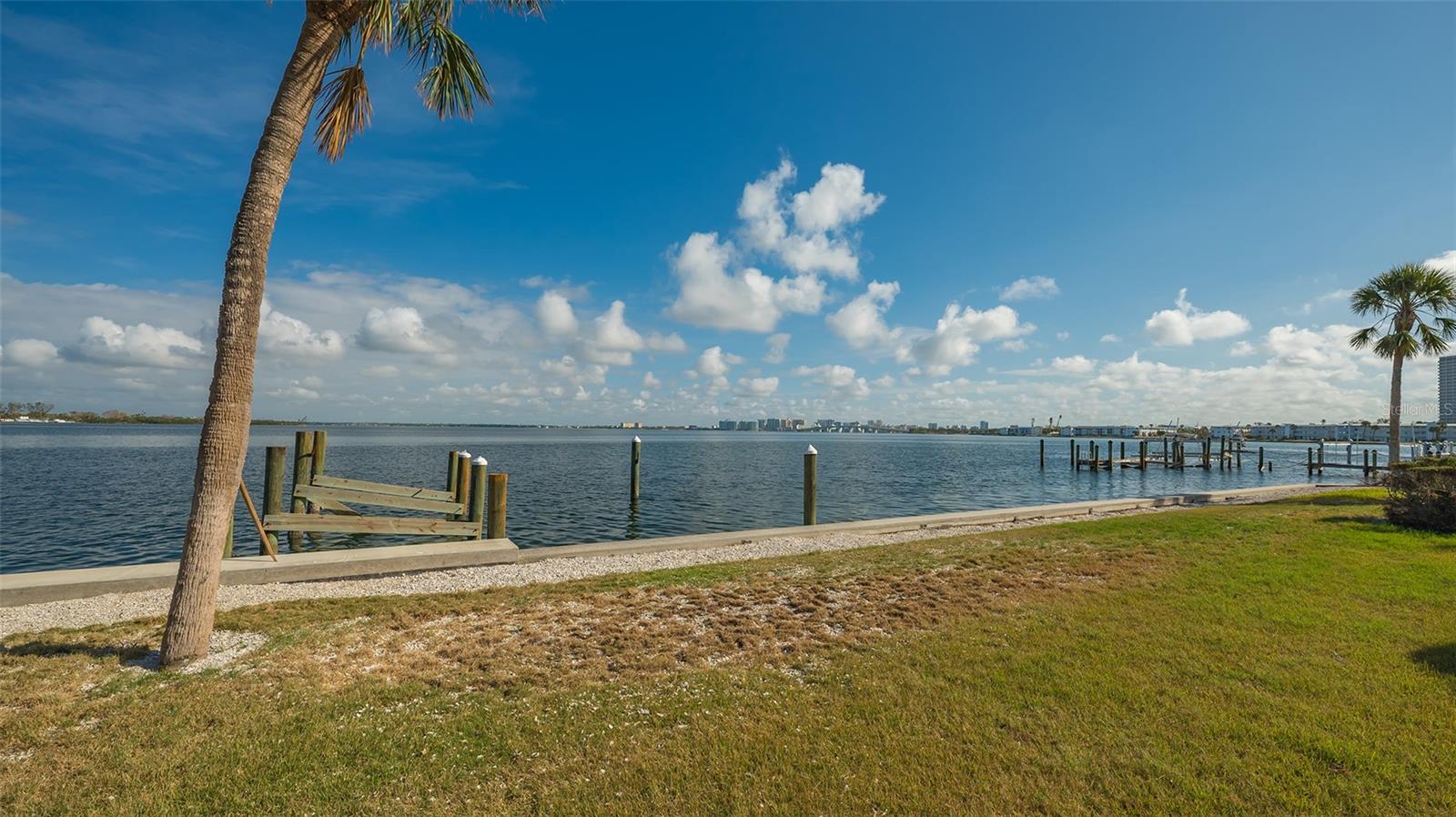 SAINT ARMANDS DIV JOHN RINGLING ESTATES - Residential
