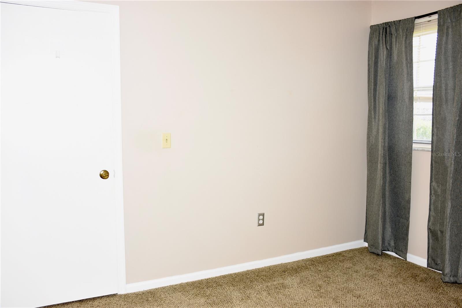 LAKE BENTLEY SHORES CONDO PH 01 - Residential