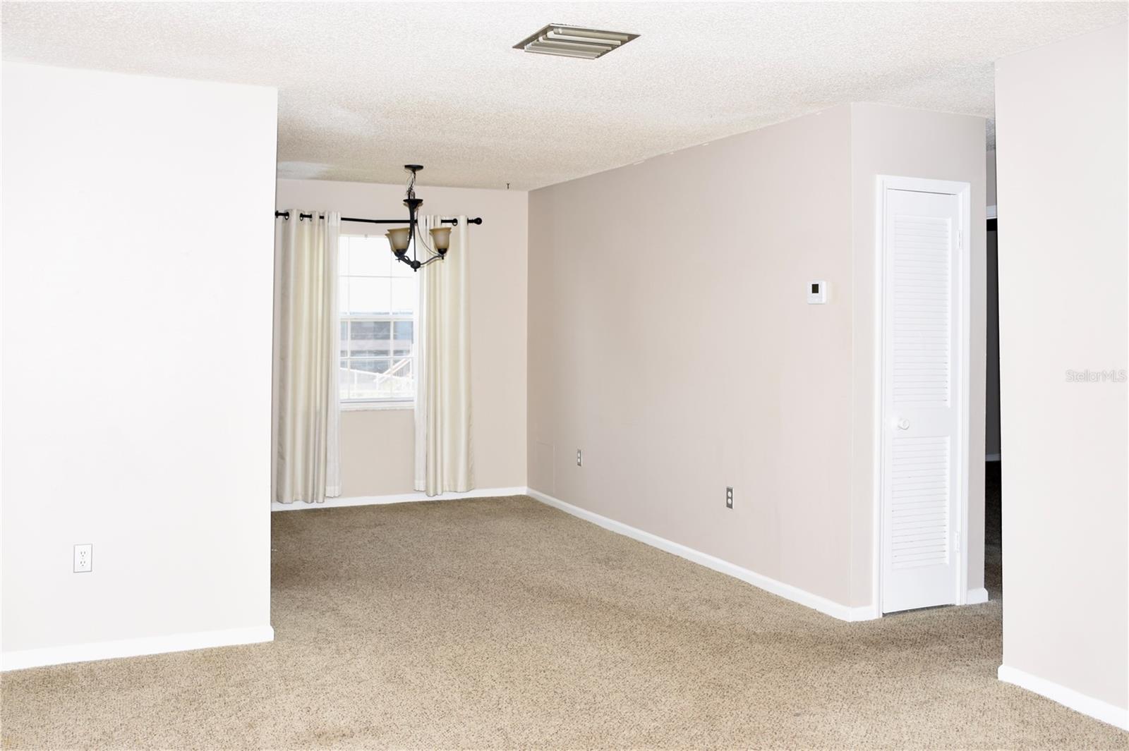 LAKE BENTLEY SHORES CONDO PH 01 - Residential