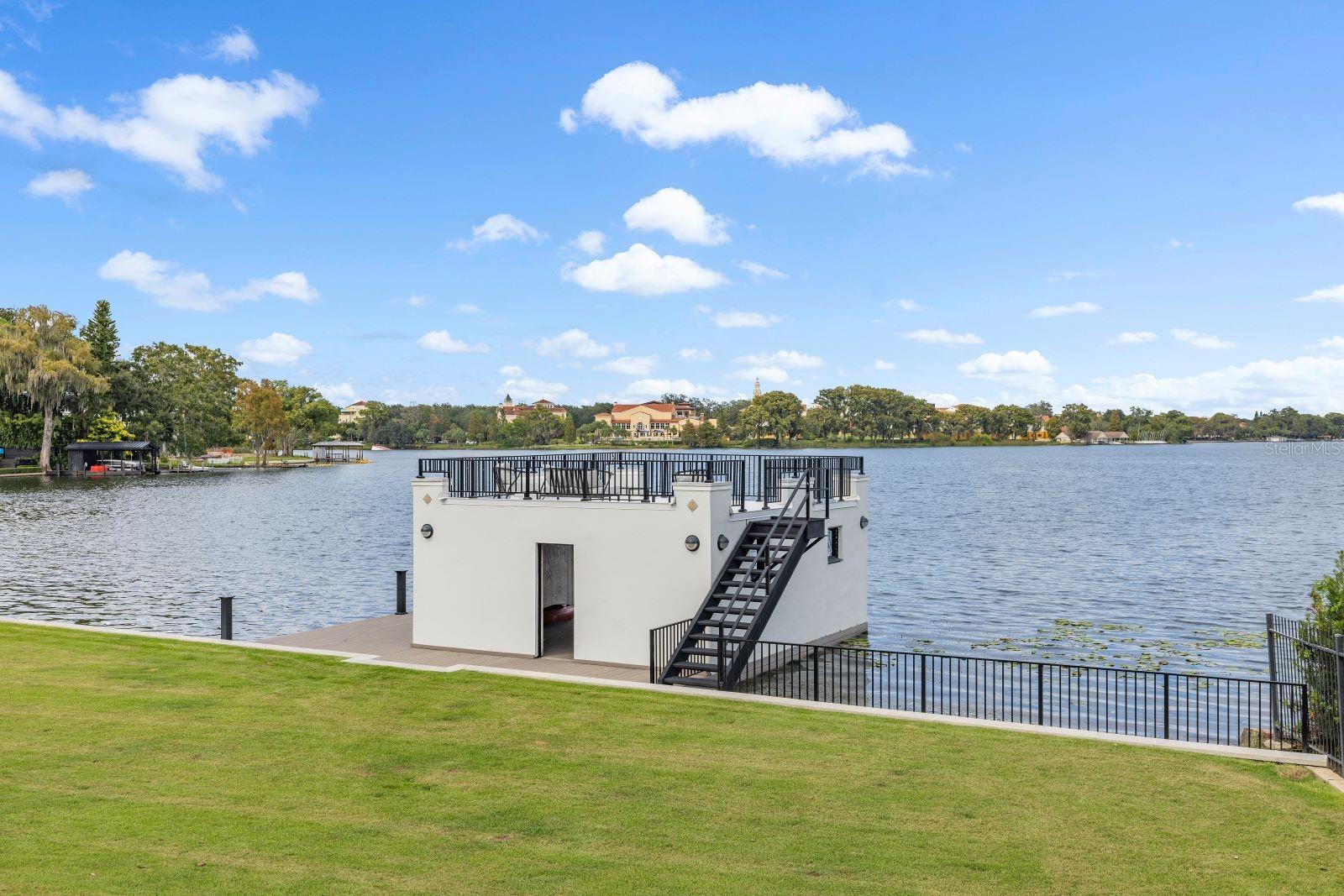 ELLNO WILLO - Residential