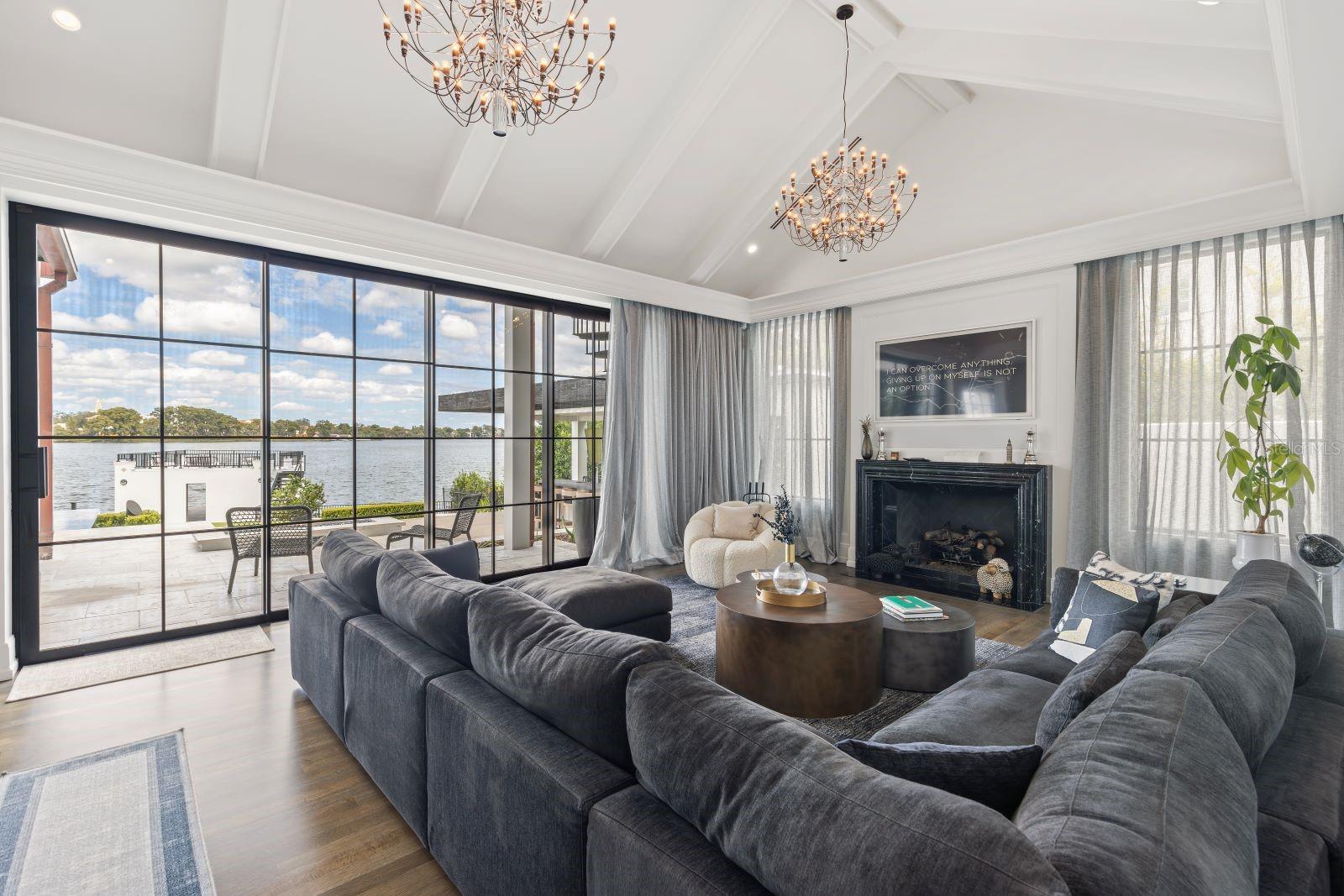 ELLNO WILLO - Residential