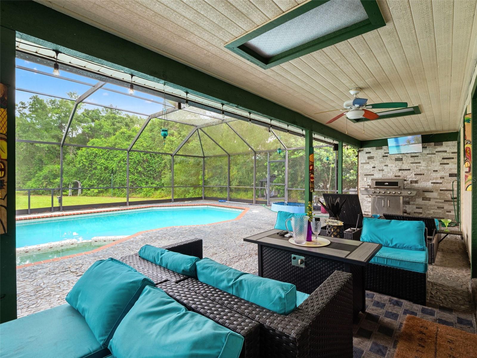 SPRING HOLLOW PH 01 - Residential