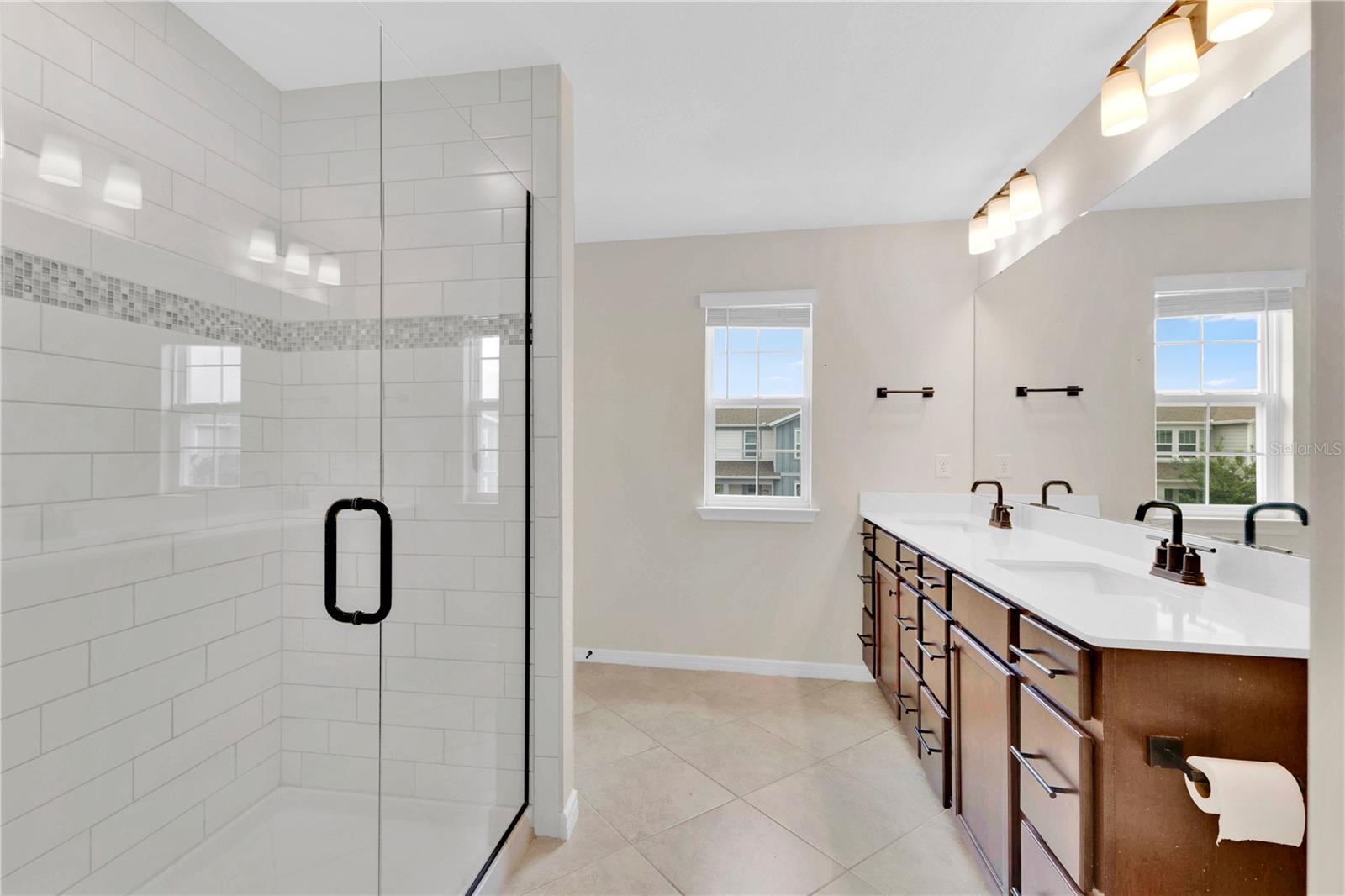 ISLES/LK NONA PH 3A - Residential Lease