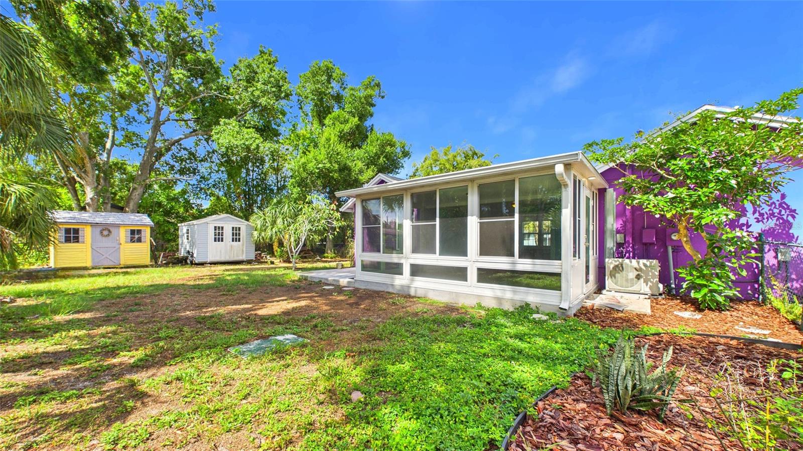 PASADENA GARDENS GULFVIEW SEC - Residential