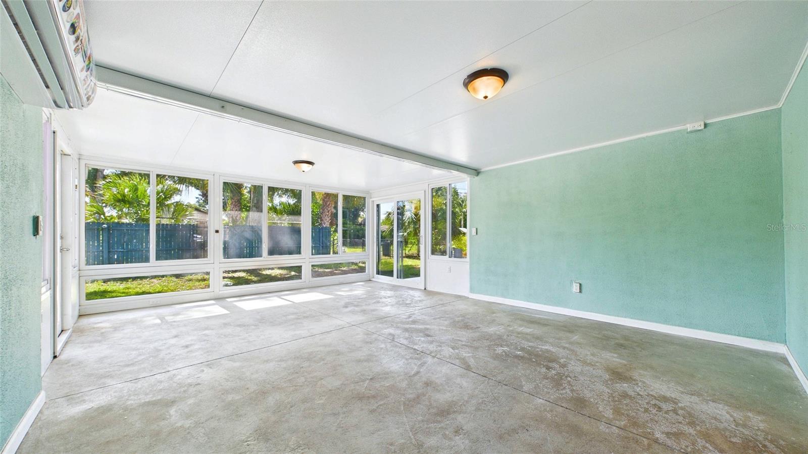 PASADENA GARDENS GULFVIEW SEC - Residential